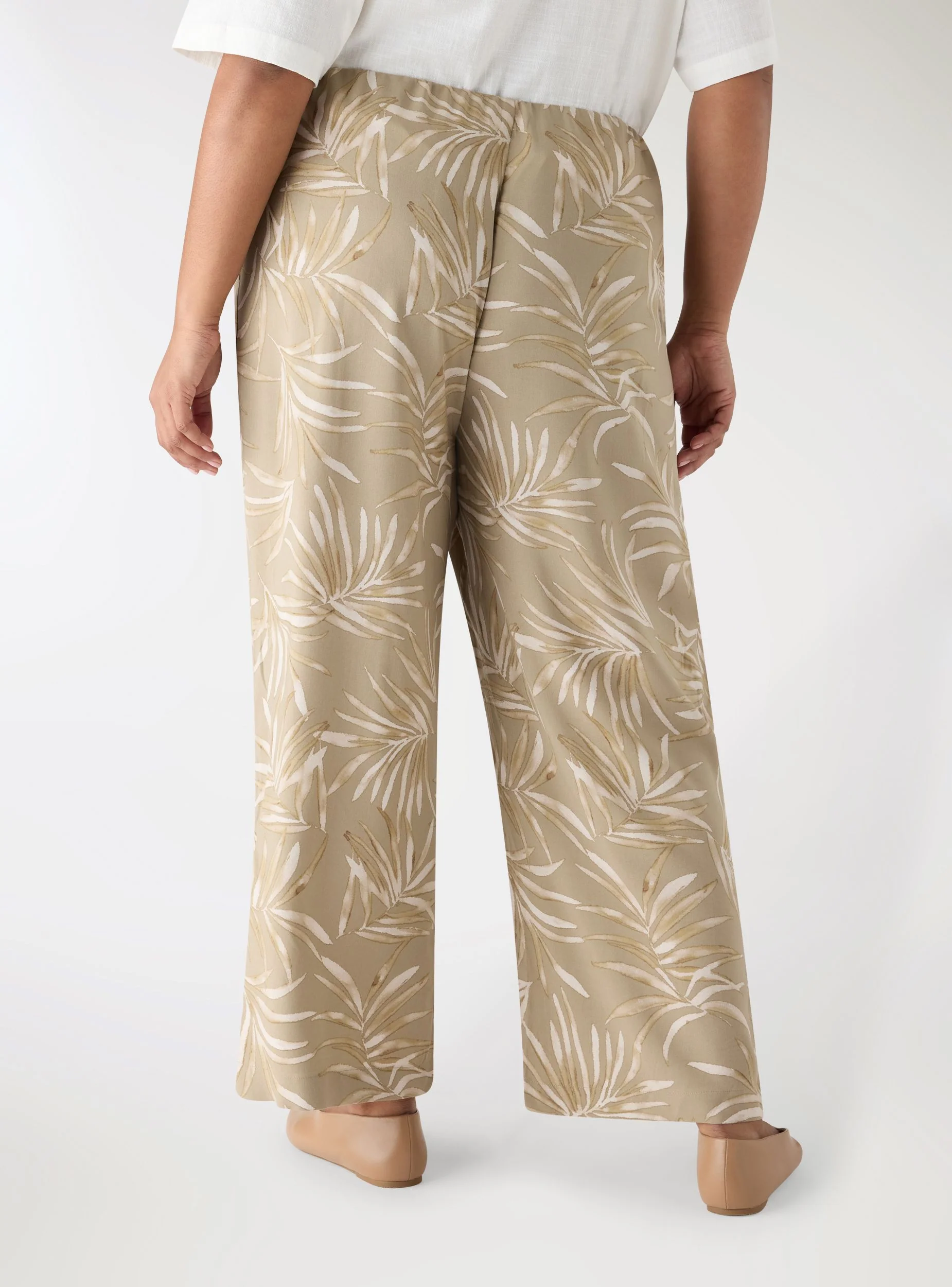 Pantaloni crop a palazzo con stampa foglie - Image 3