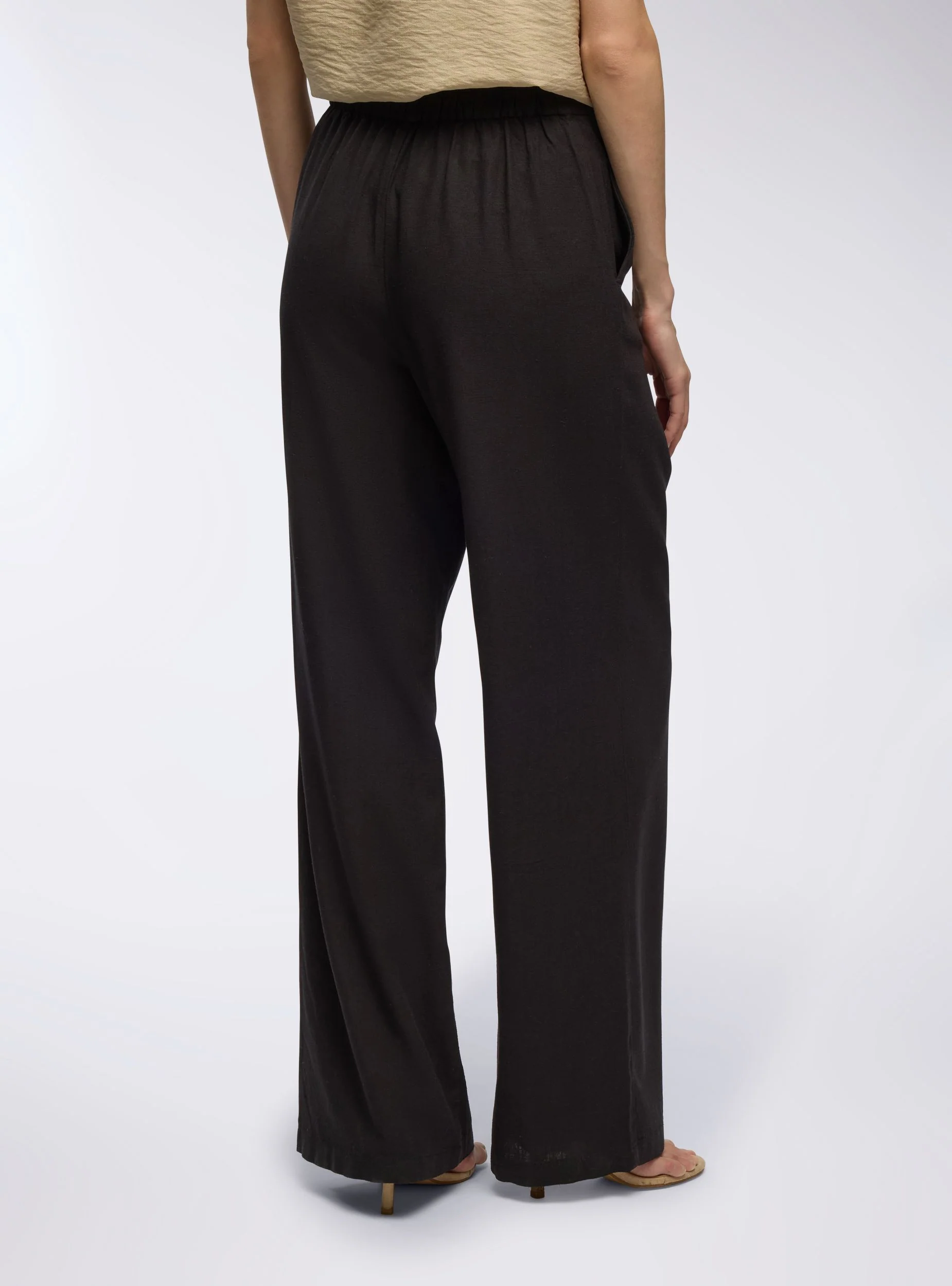 Pantaloni dad fits misto lino - Image 2