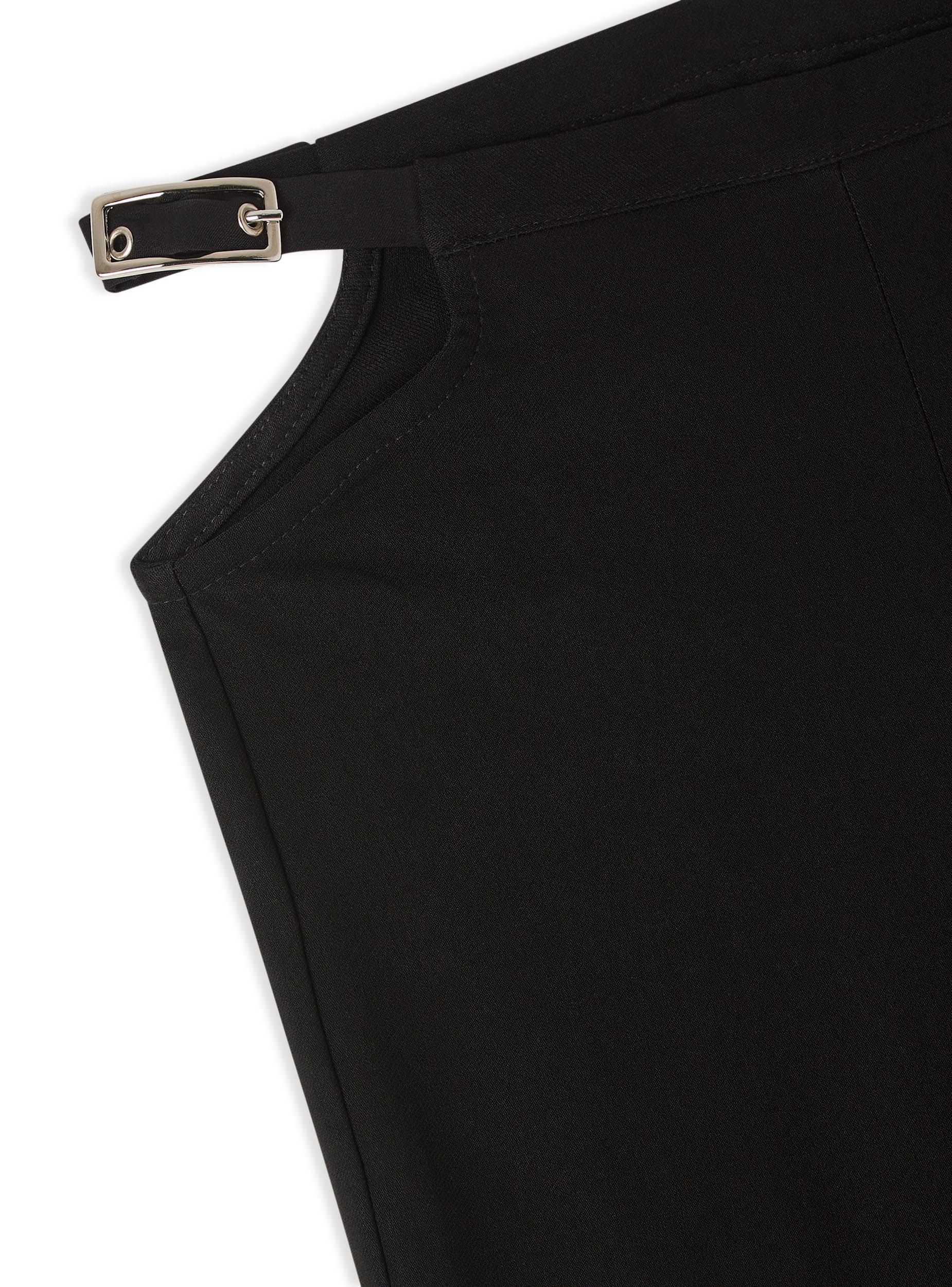 Pantaloni flare vita bassa con dettaglio cut-out - Image 7