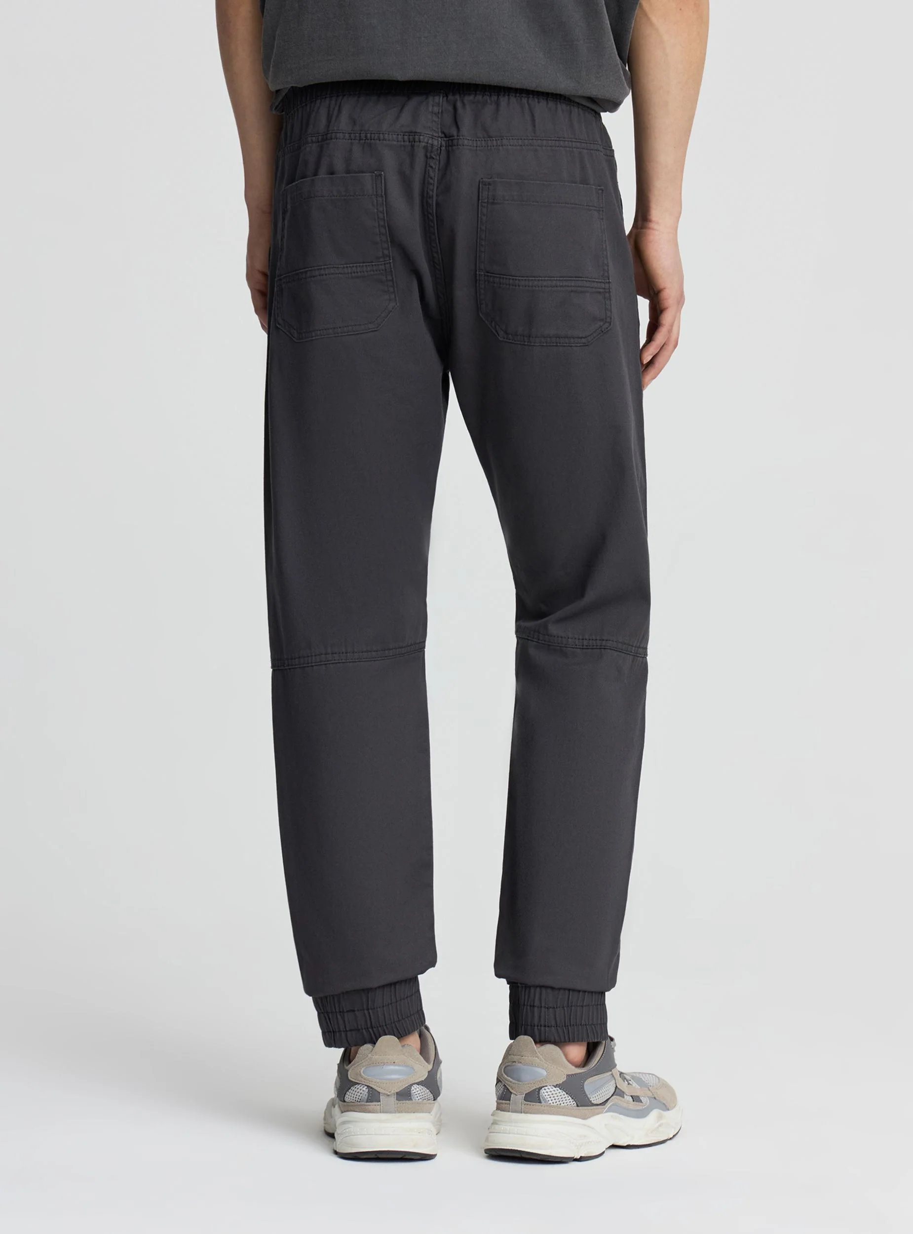 Pantaloni jogger a tinta unita con coulisse - Image 2