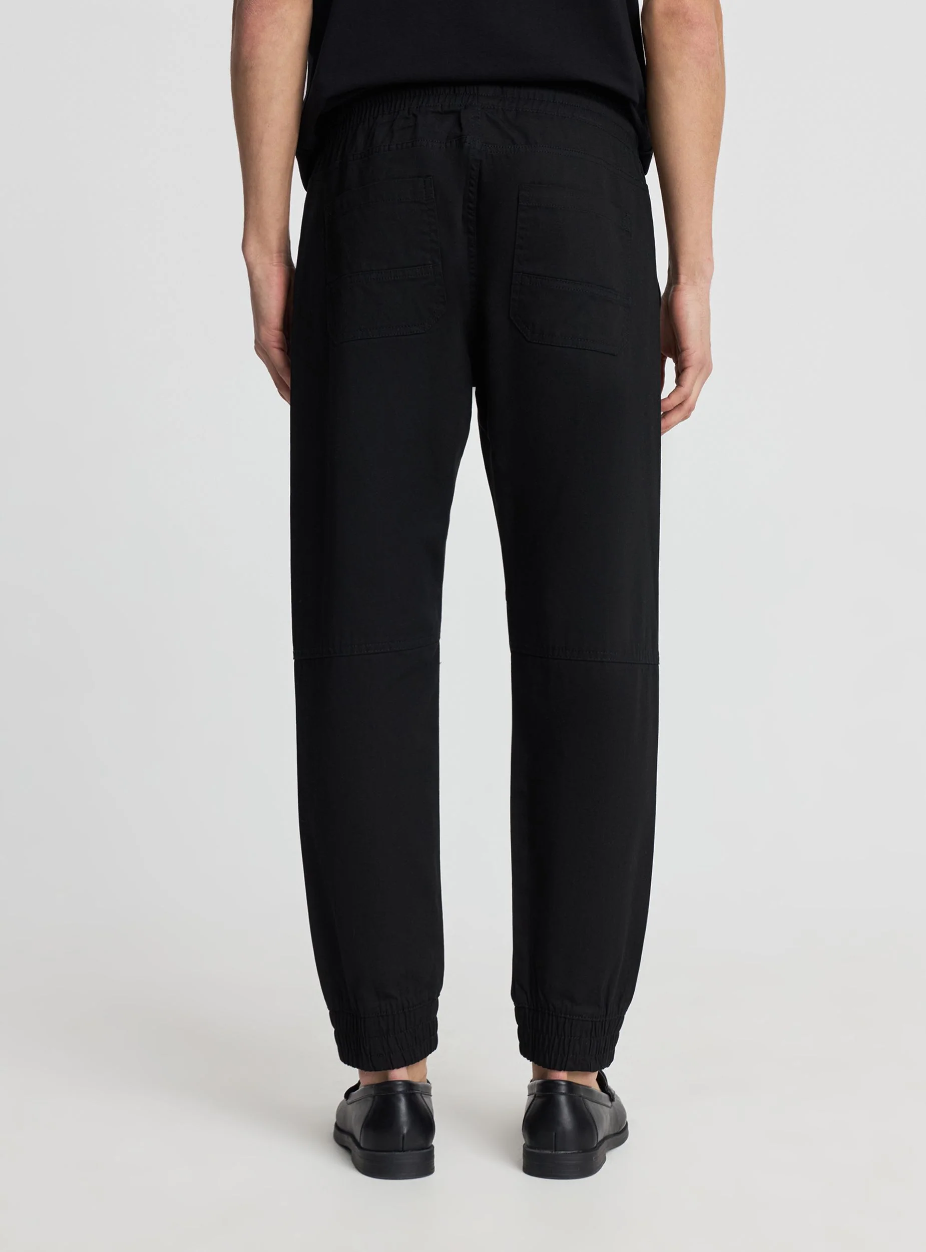 Pantaloni jogger a tinta unita con coulisse - Image 3