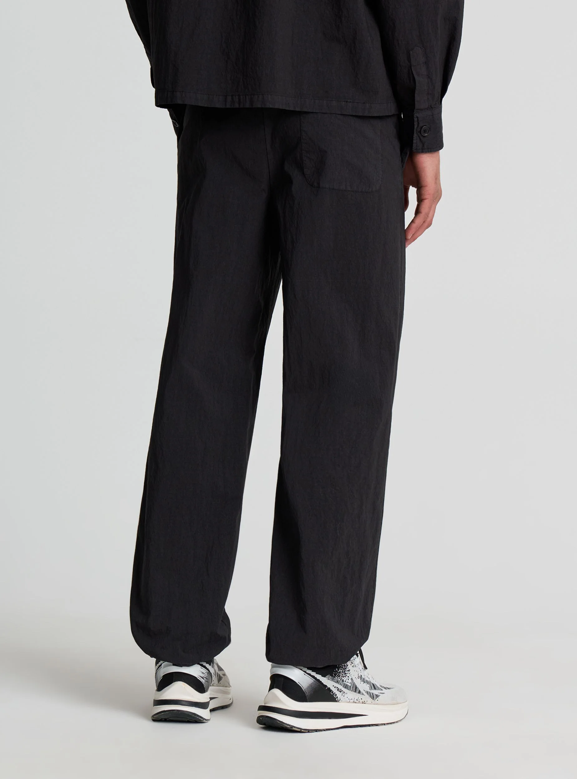 Pantaloni jogger a tinta unita con coulisse - Image 4