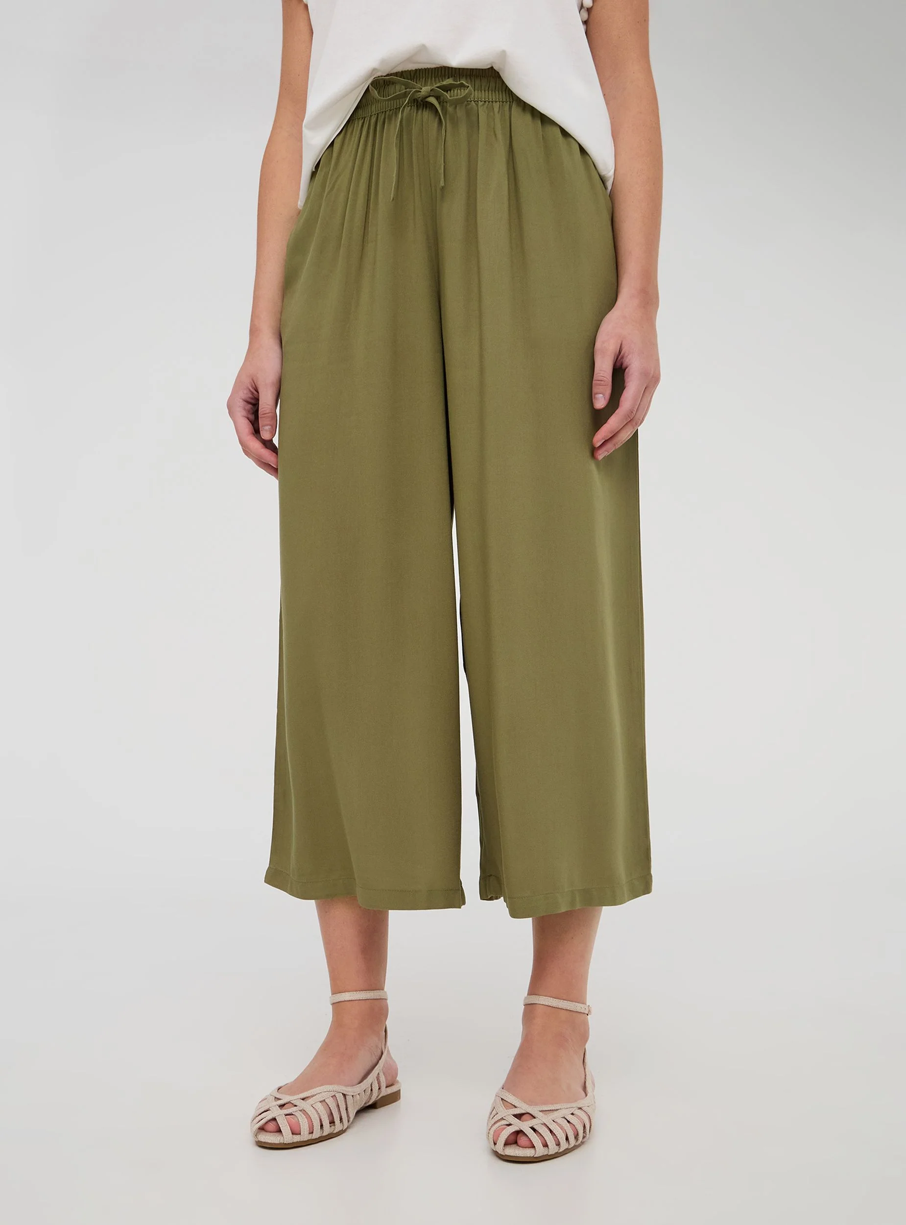 Pantaloni palazzo crop con coulisse - Image 3