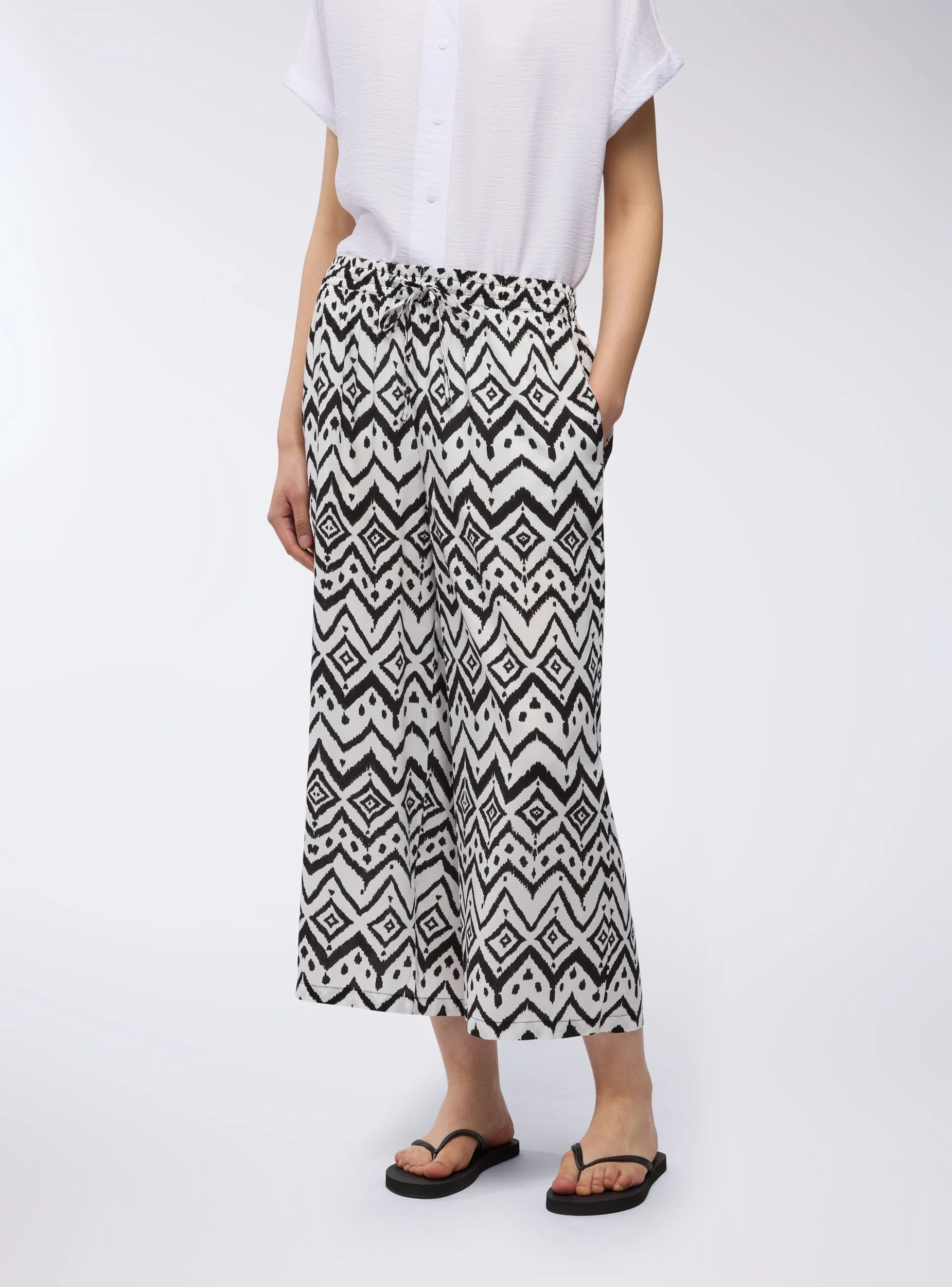Pantaloni palazzo crop fantasia etnica - Image 2