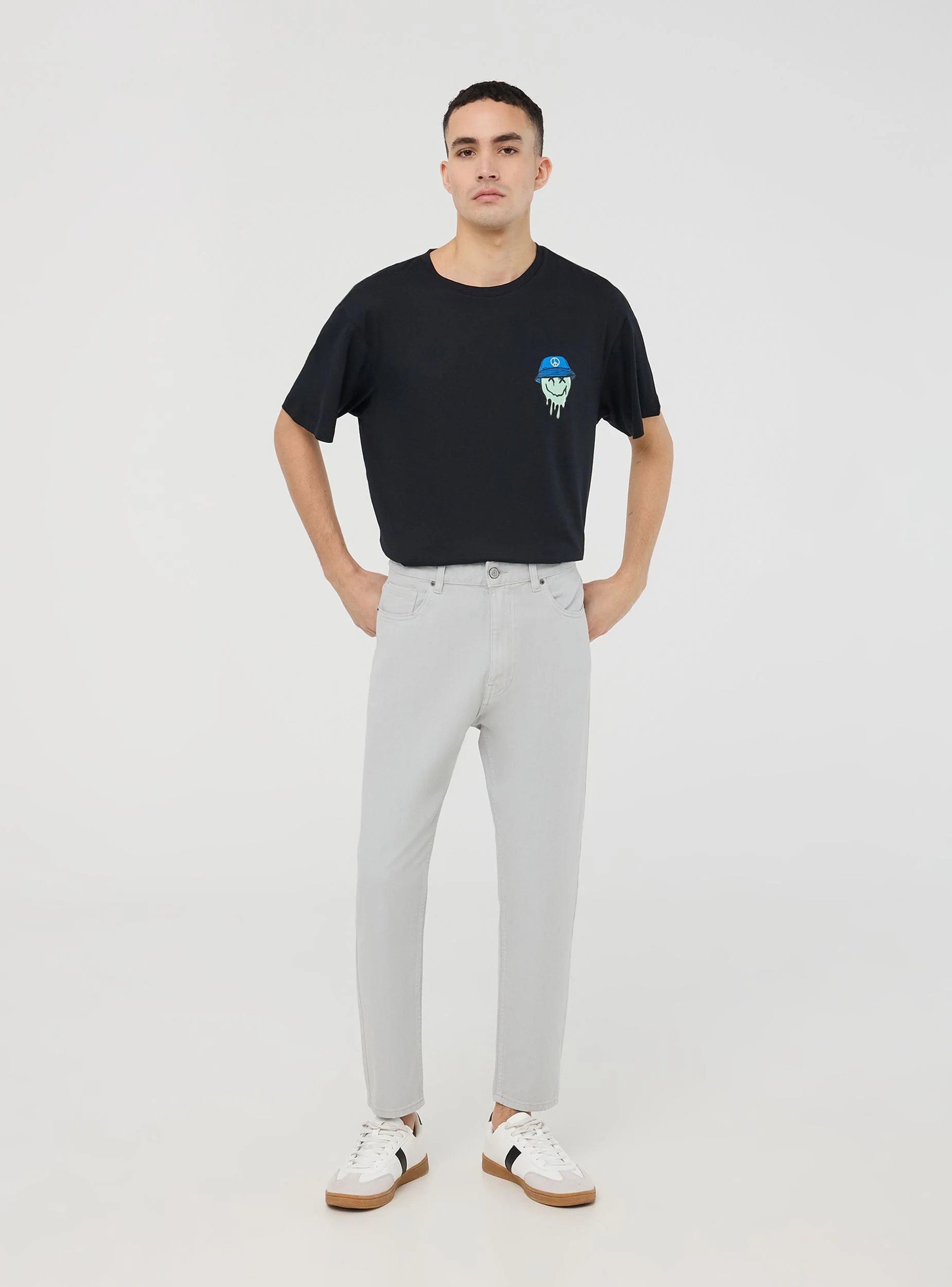 Pantaloni relaxed cinque tasche