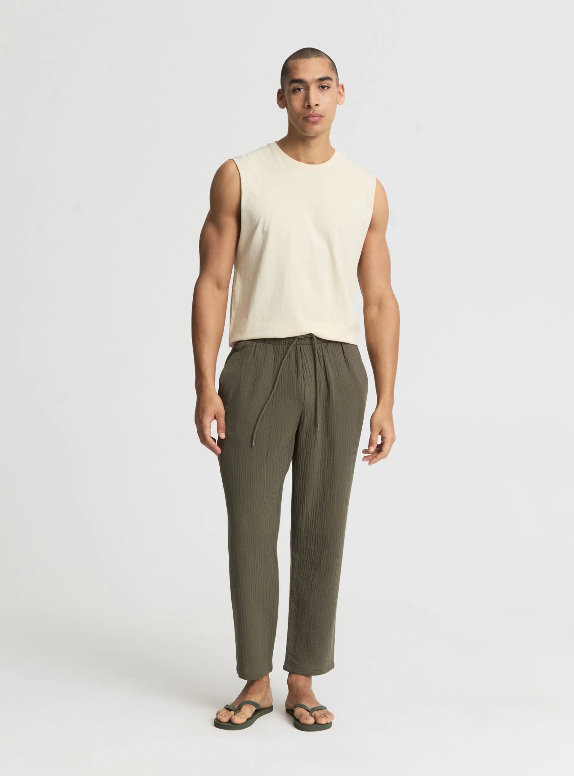 Pantaloni straight con coulisse in tessuto morbido - Image 4