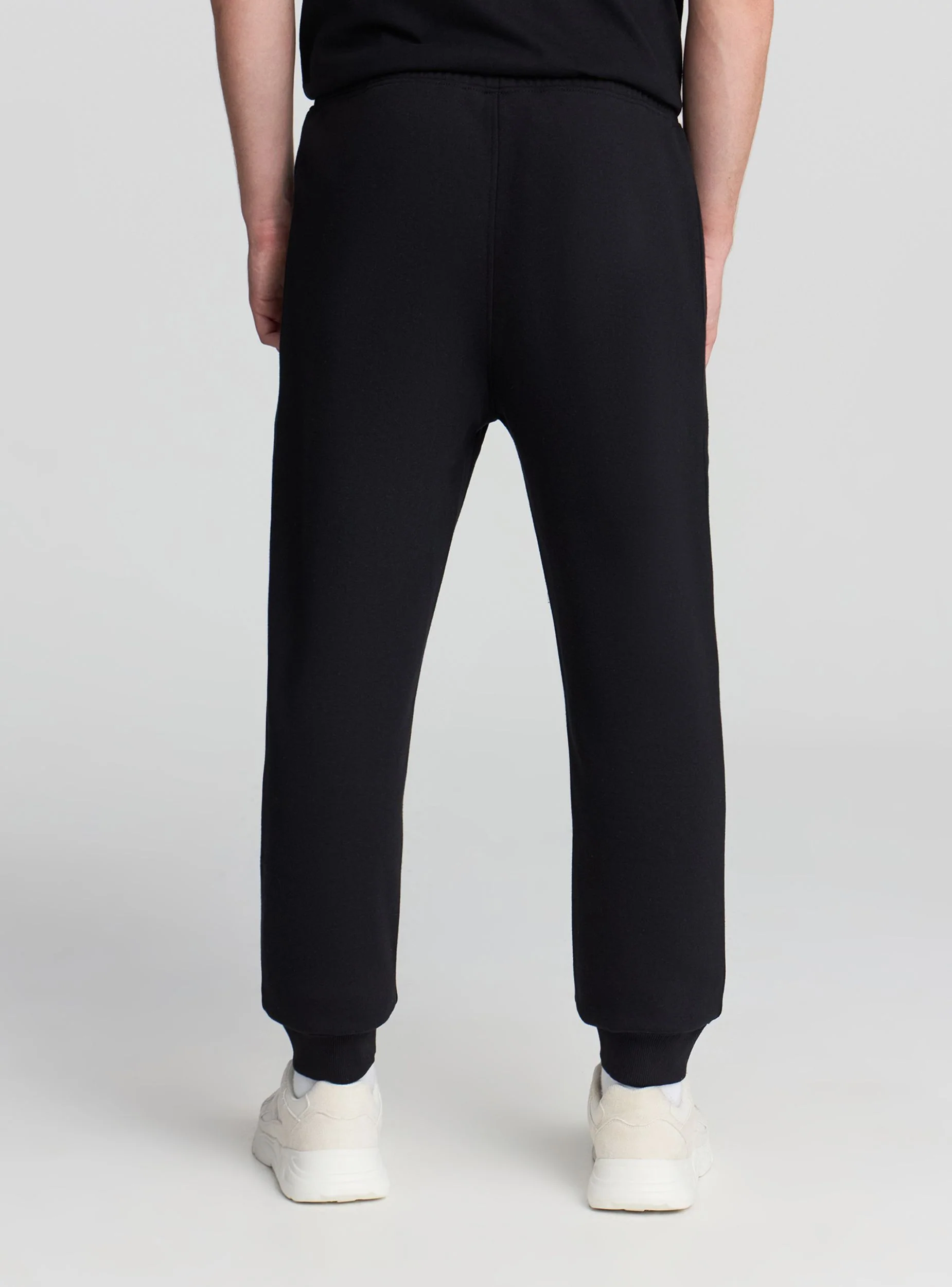 Pantaloni tecnici con coulisse e scritta - Image 2