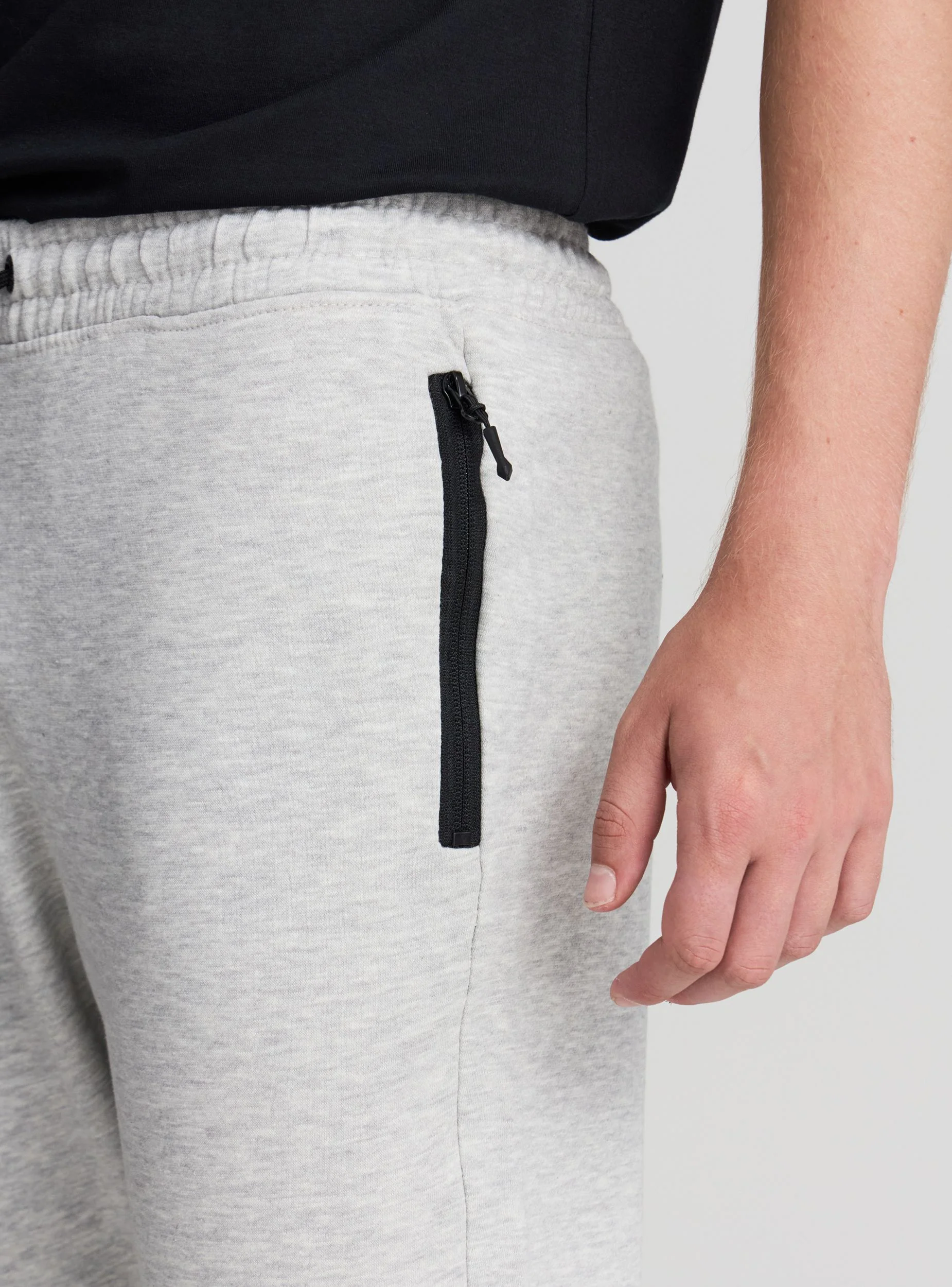 Pantaloni tecnici con tasche con zip - Image 4