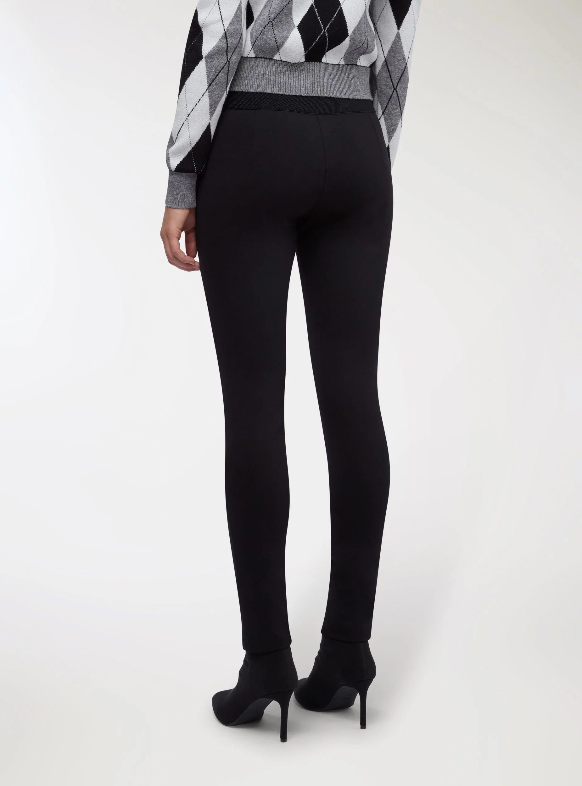 Pantaloni tinta unita con elastico in vita - Image 2