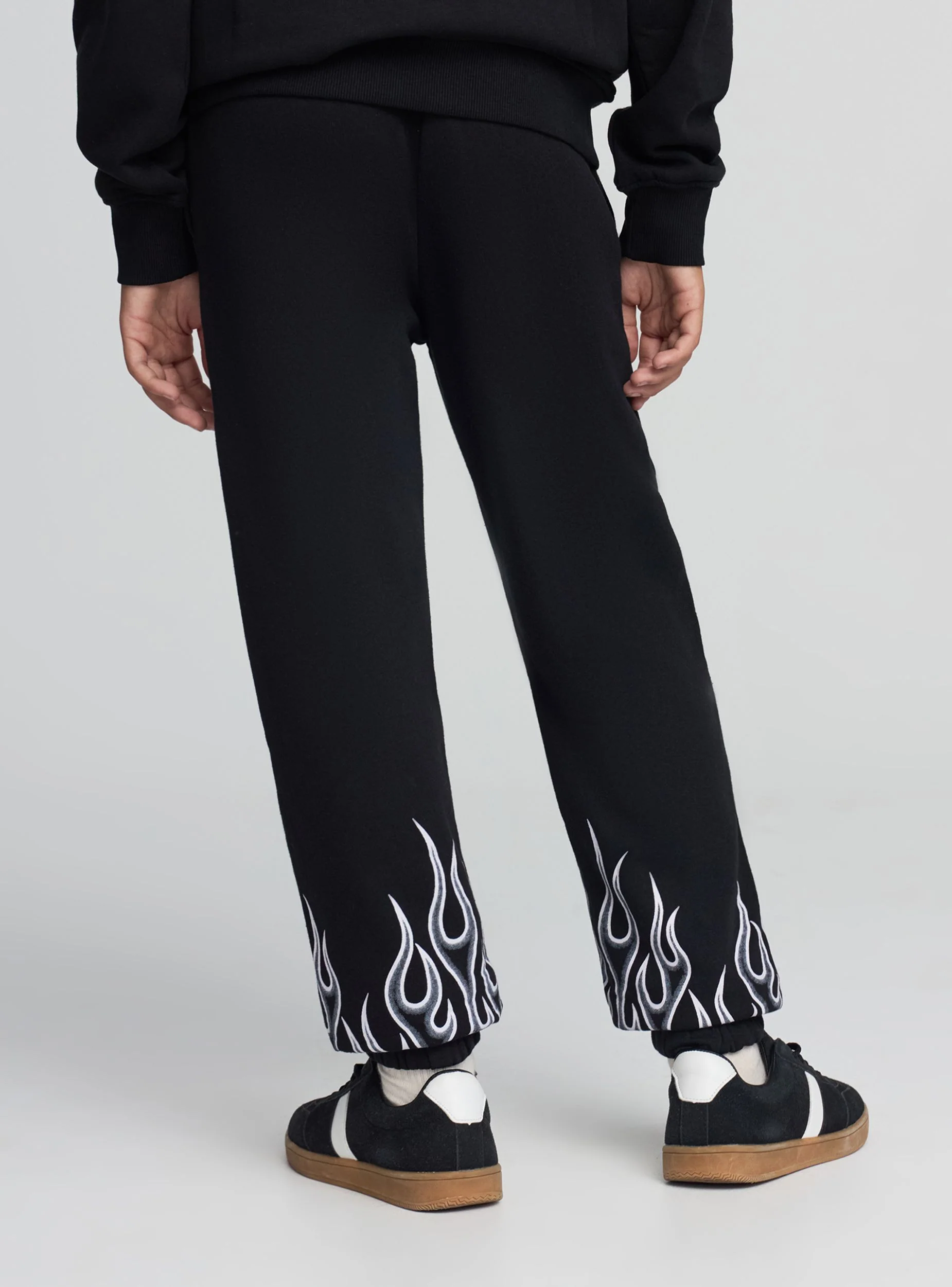 Pantaloni tuta con stampe fiamme - Image 3