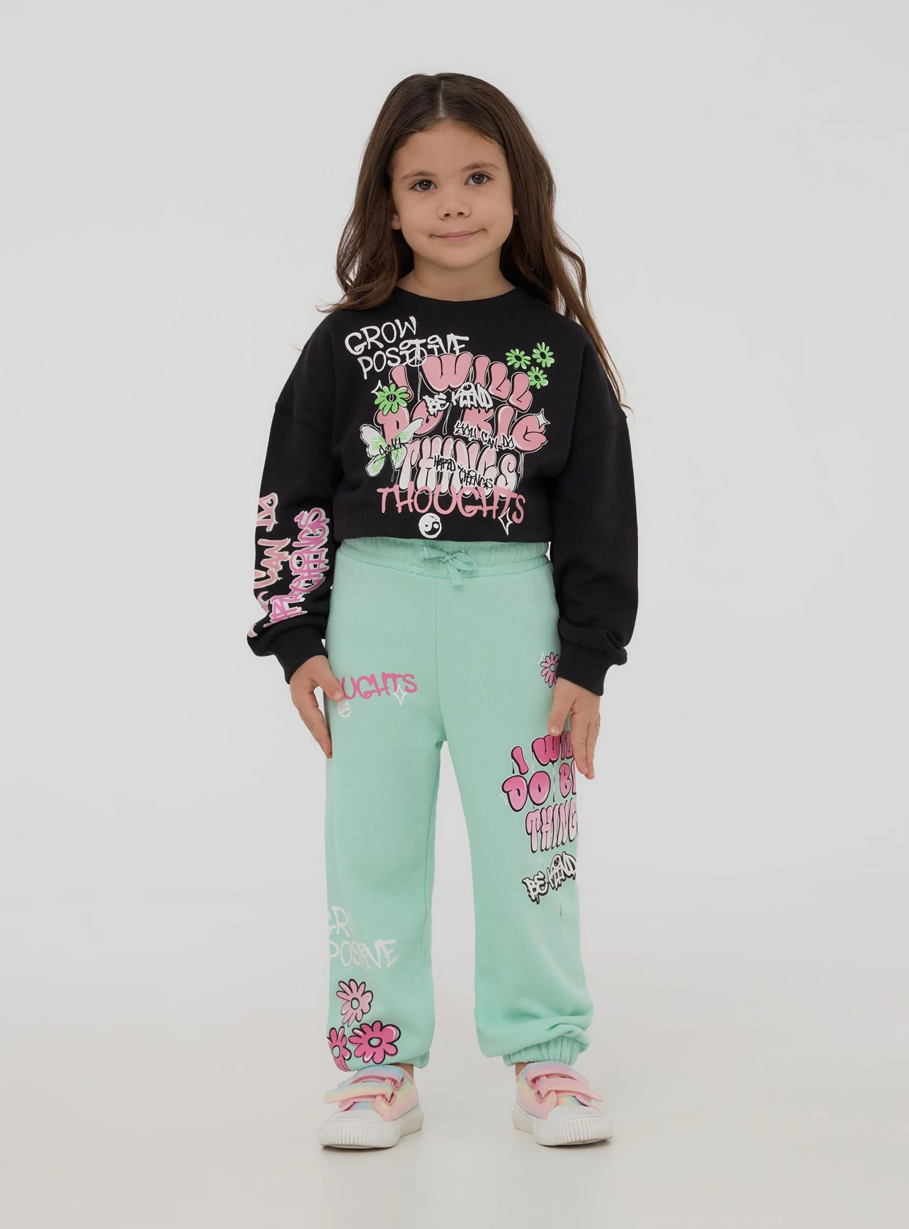 Pantaloni tuta con stampe stile graffiti - Image 3