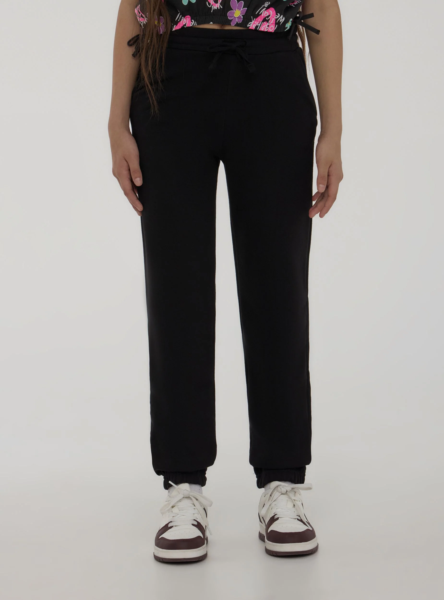 Pantaloni tuta leggeri con coulisse - Image 2