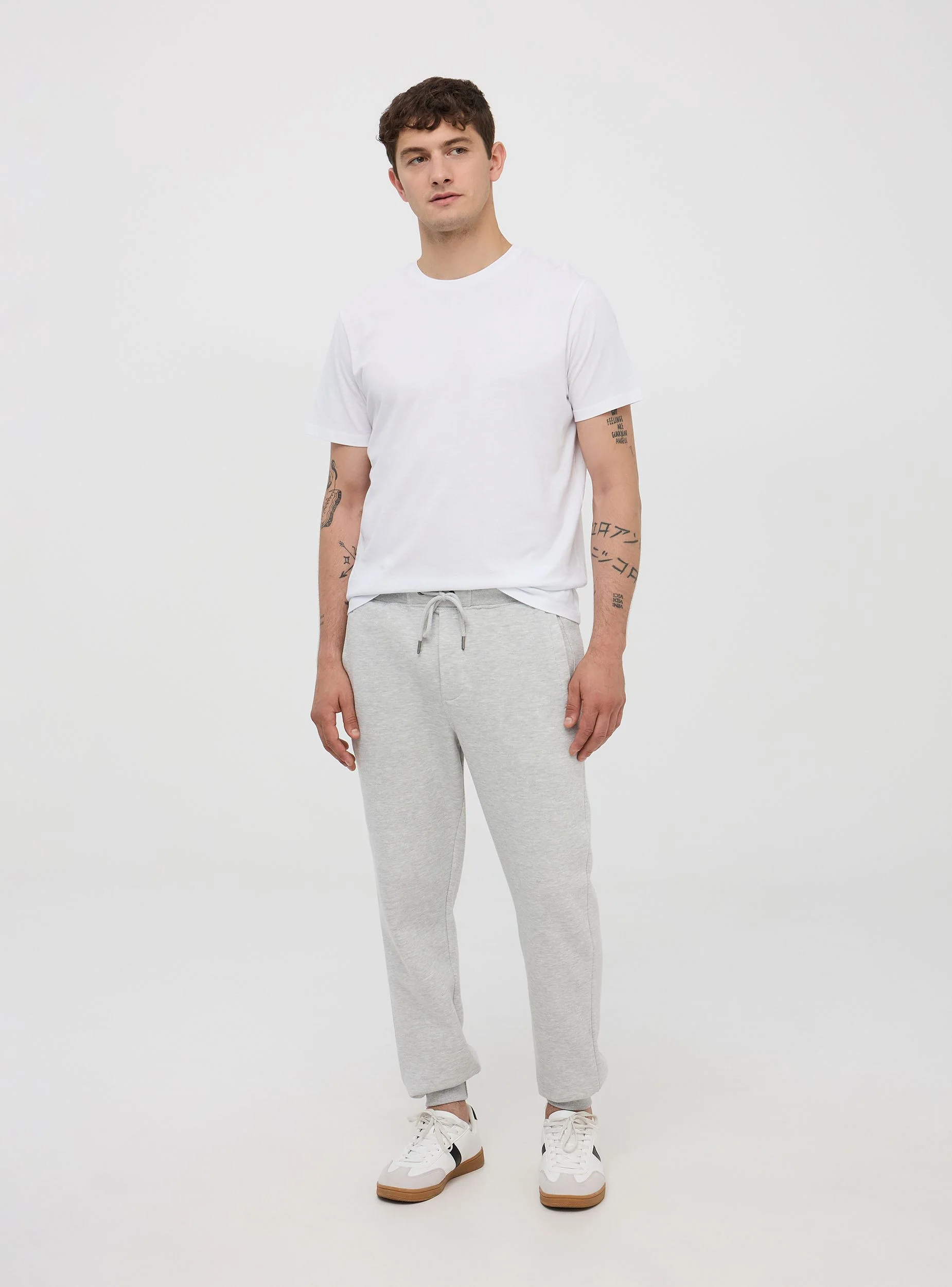 Pantaloni tuta pesanti con coulisse e polsini - Image 3