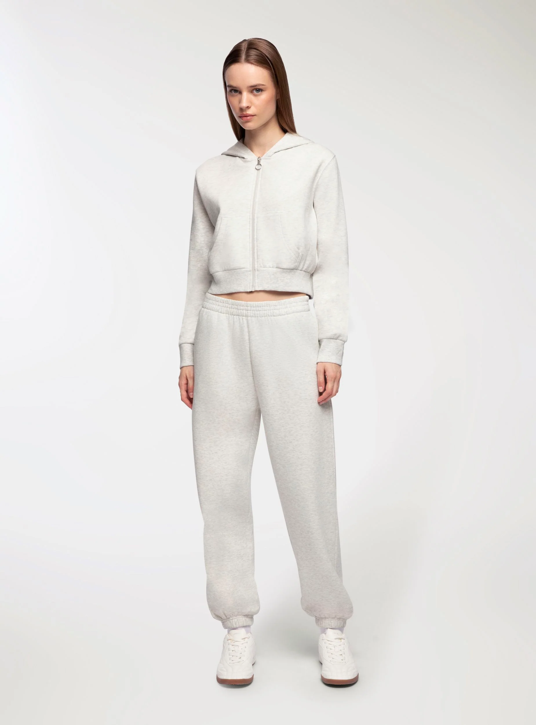 Pantaloni tuta vita alta con polsini - Image 2