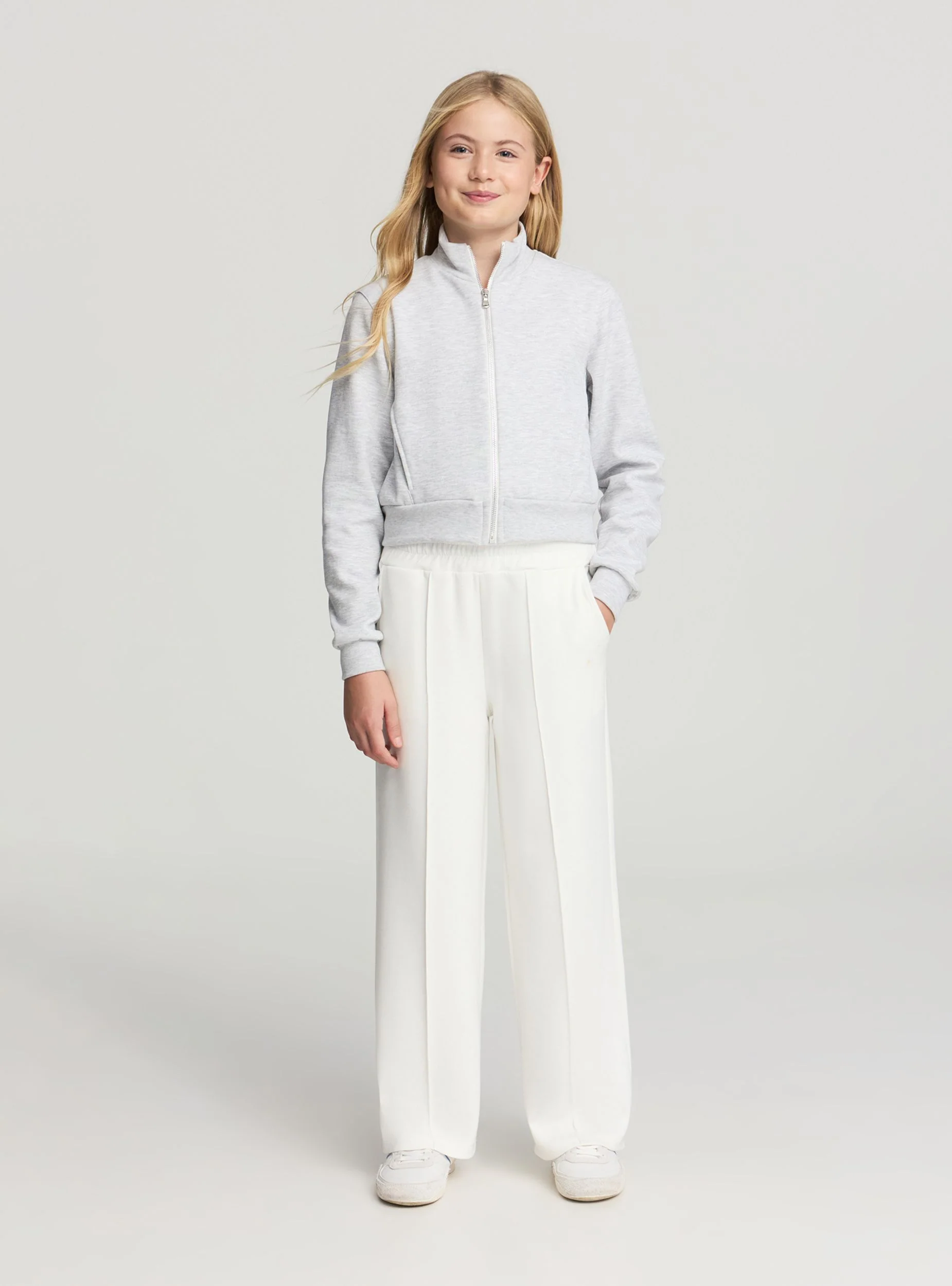 Pantaloni tuta wide leg a tinta unita - Image 3