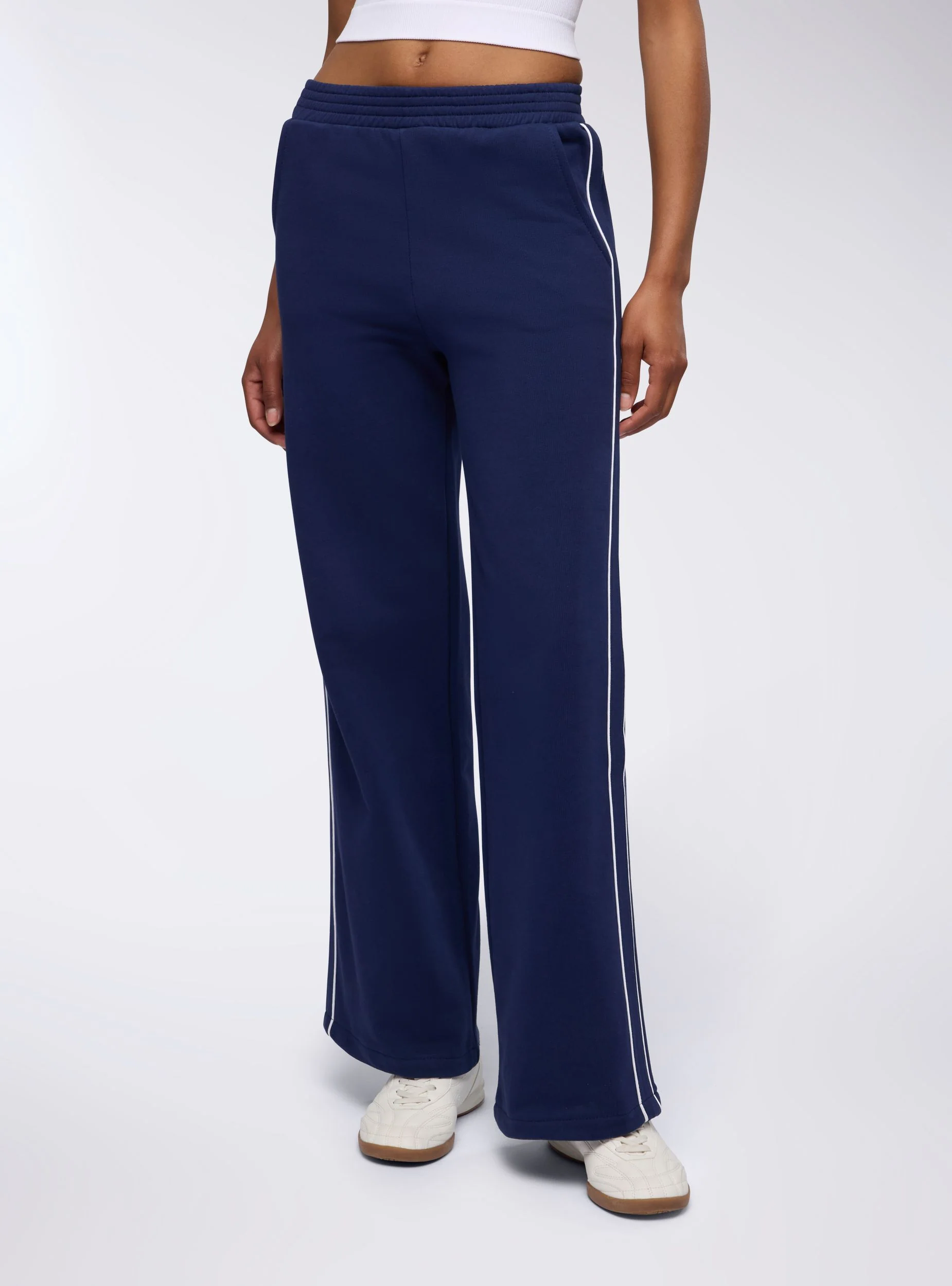 Pantaloni tuta wide leg con banda laterale - Image 3