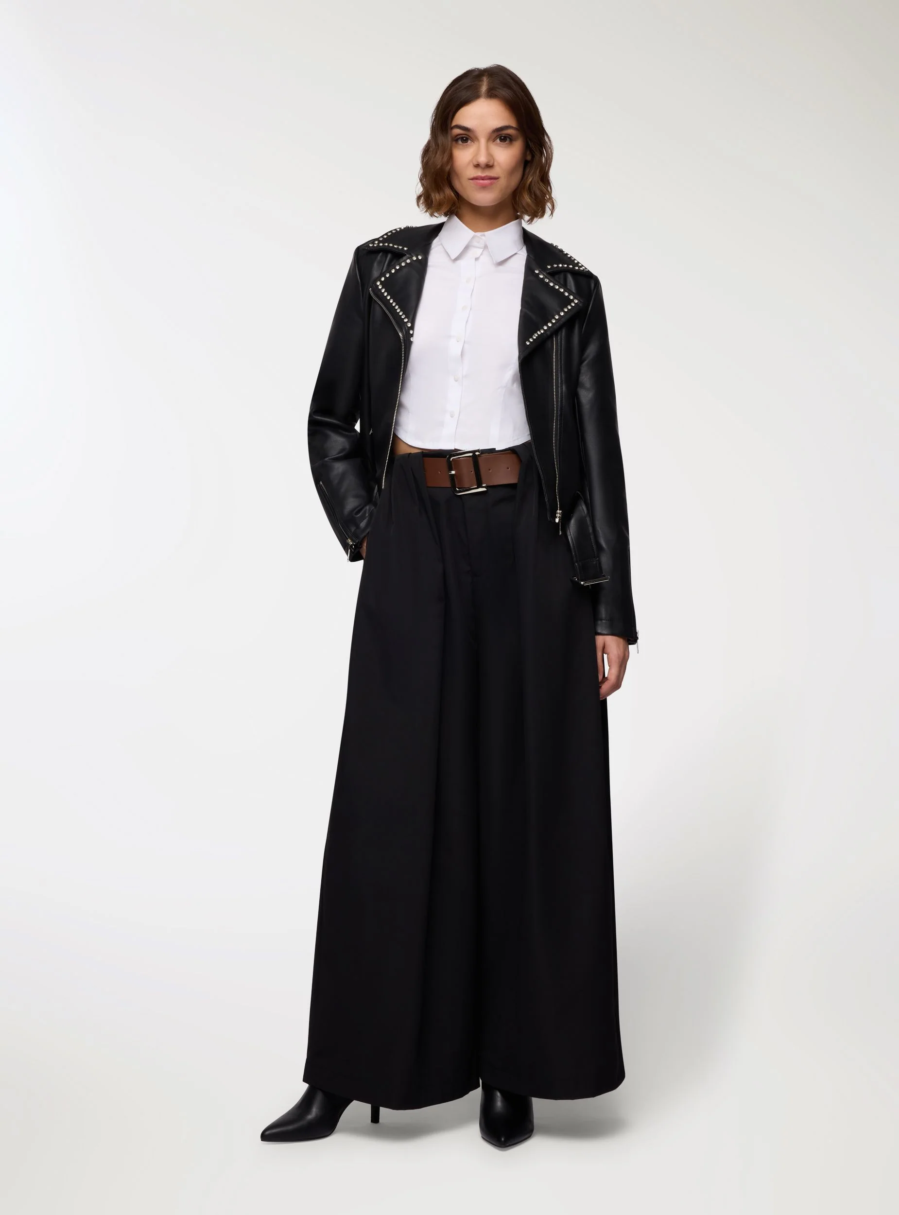 Pantaloni wide leg con cintura - Image 4