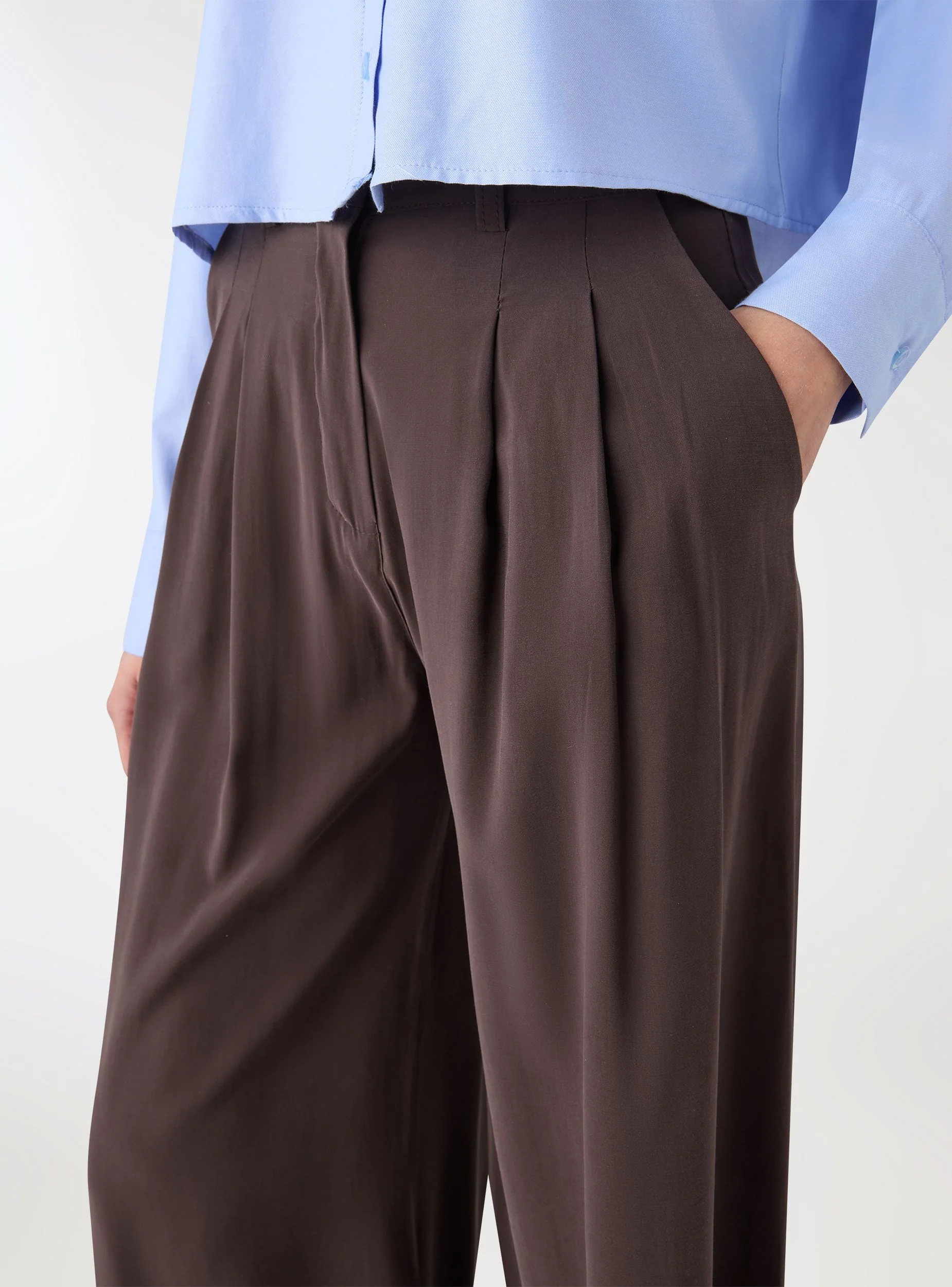 Pantaloni wide leg con doppie pince - Image 3