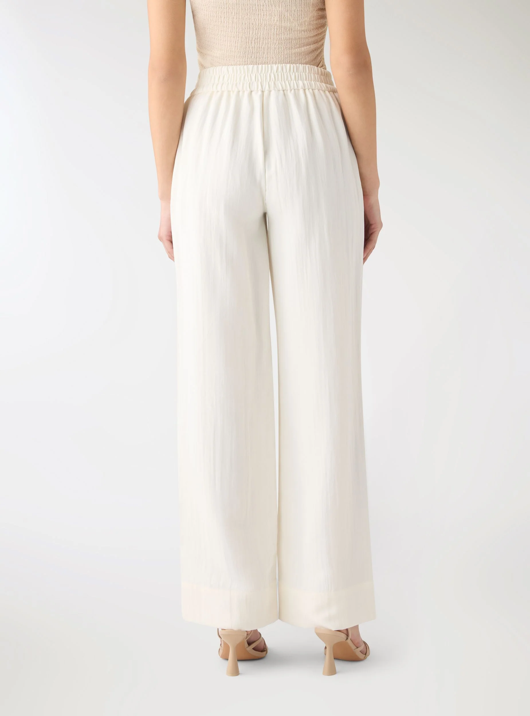Pantaloni wide leg con elastico in vita