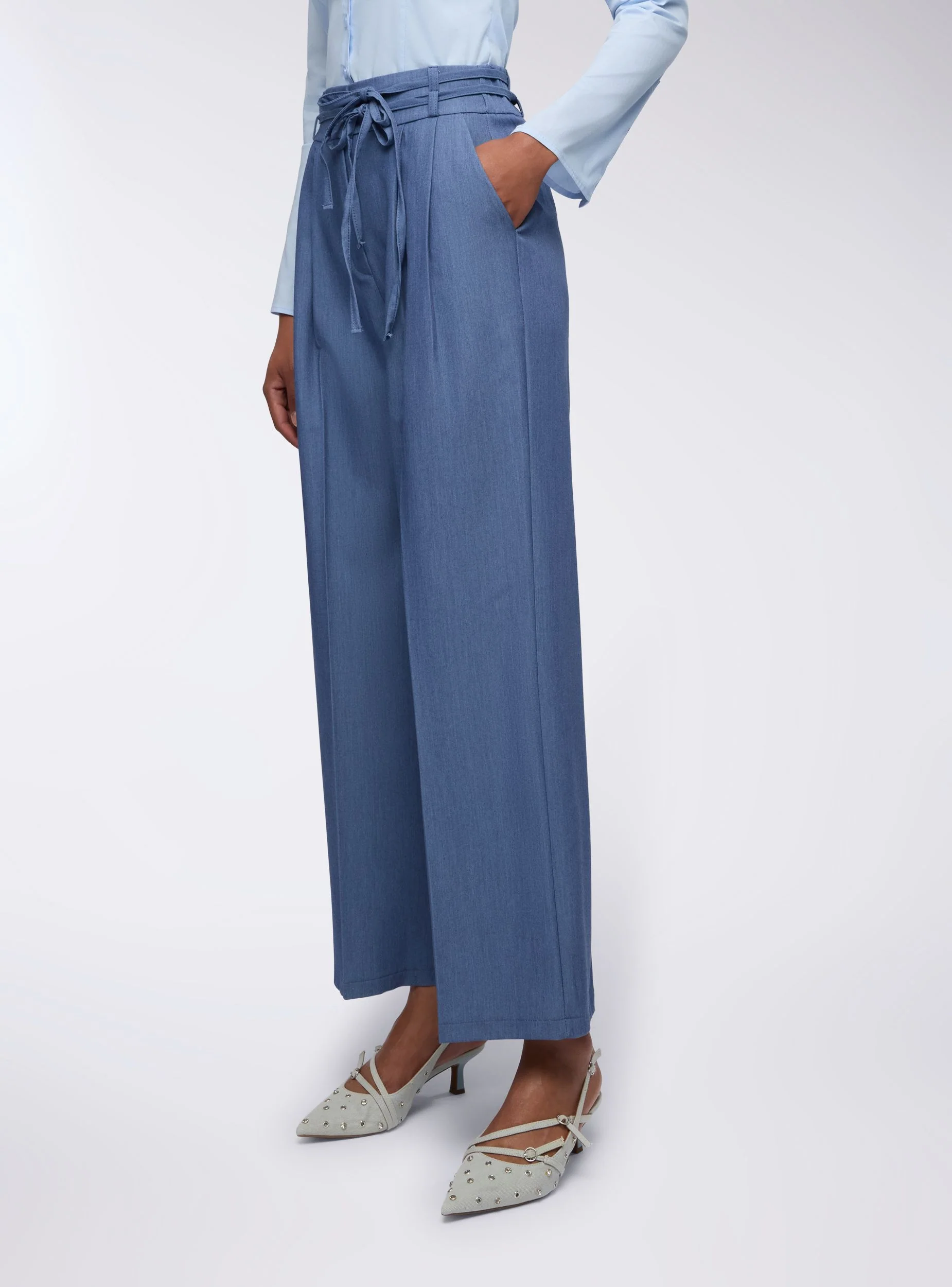 Pantaloni wide leg con lacci - Image 4