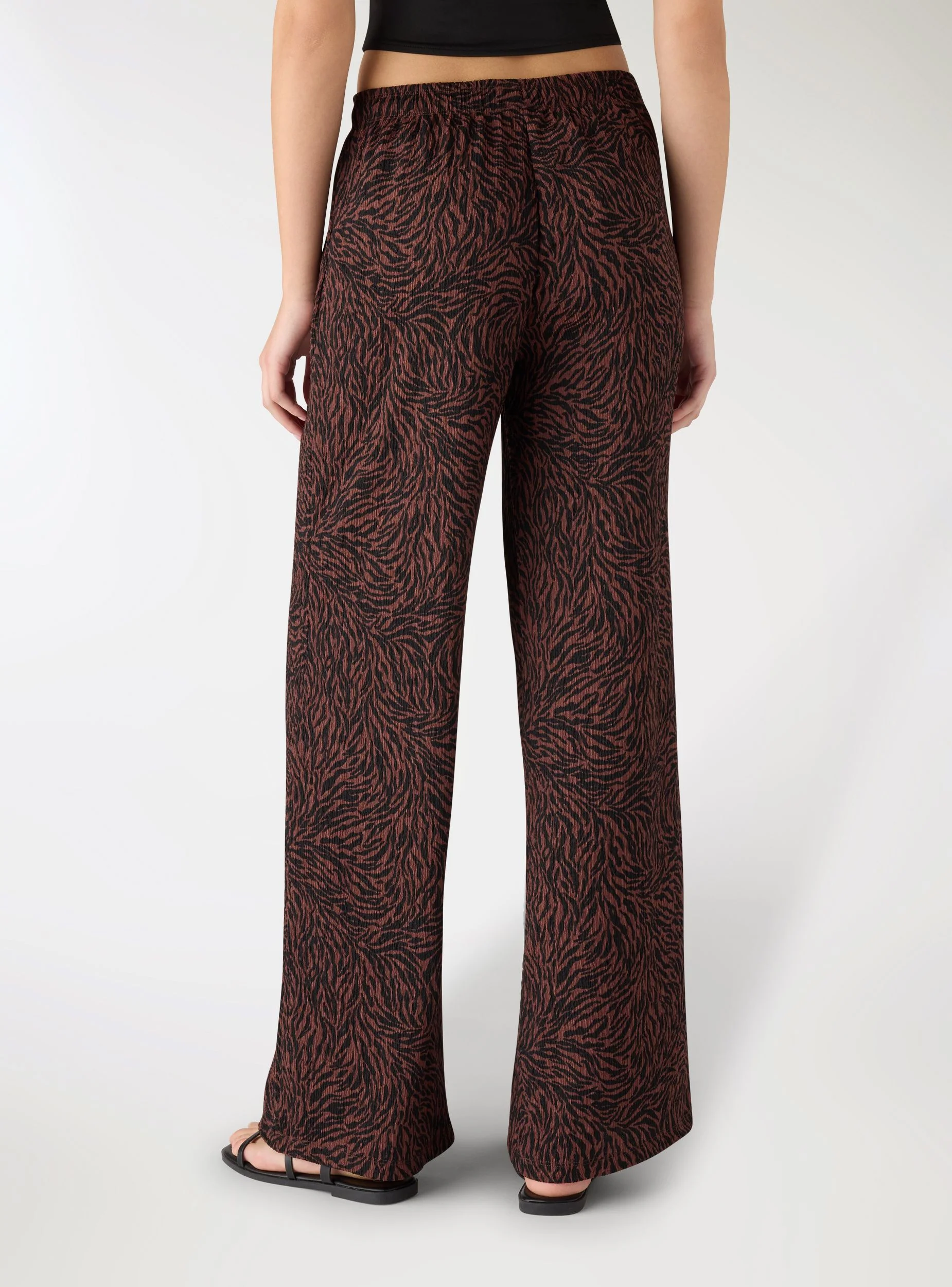 Pantaloni wide leg con stampa zebrata - Image 4