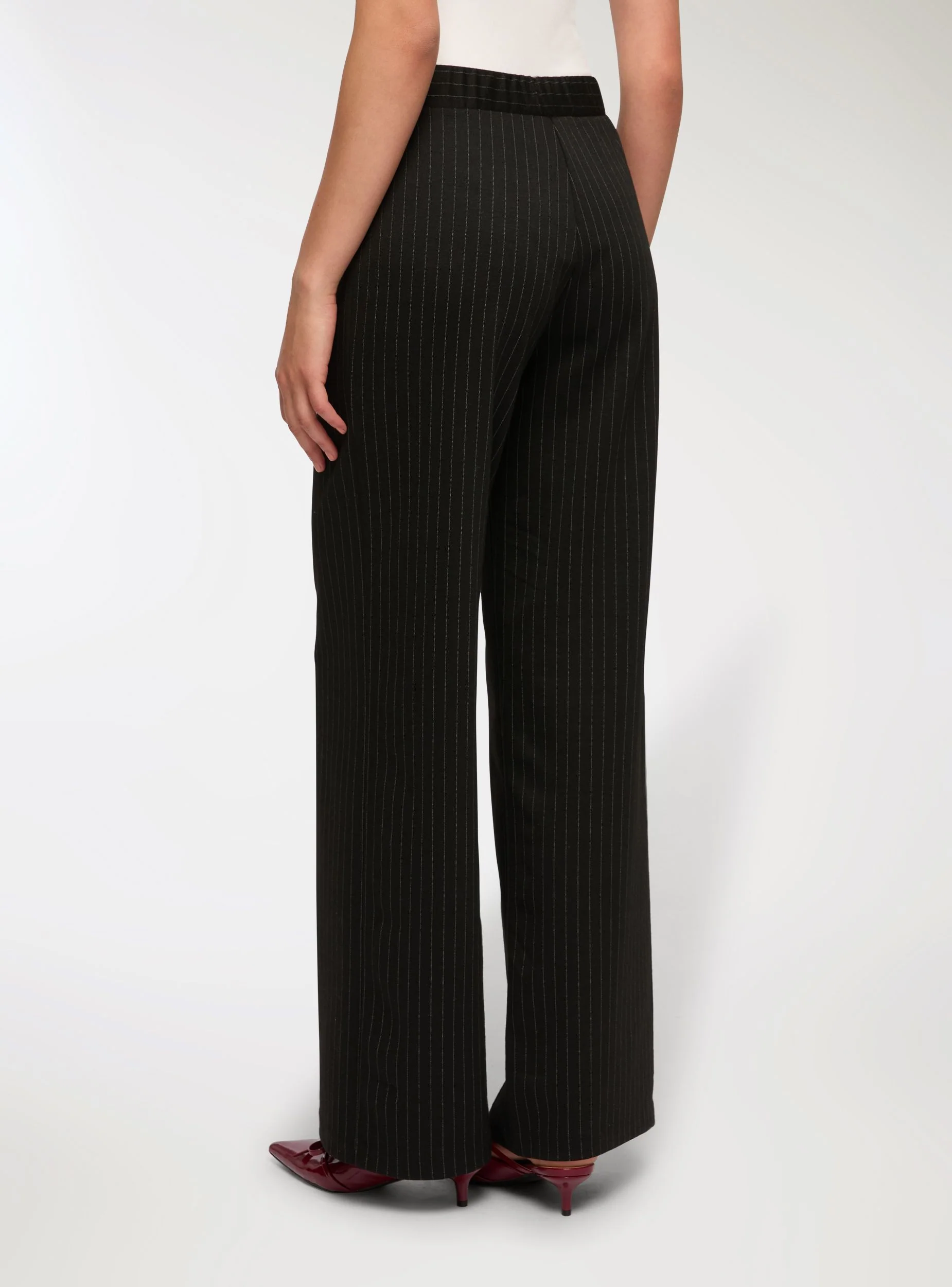 Pantaloni wide leg gessati