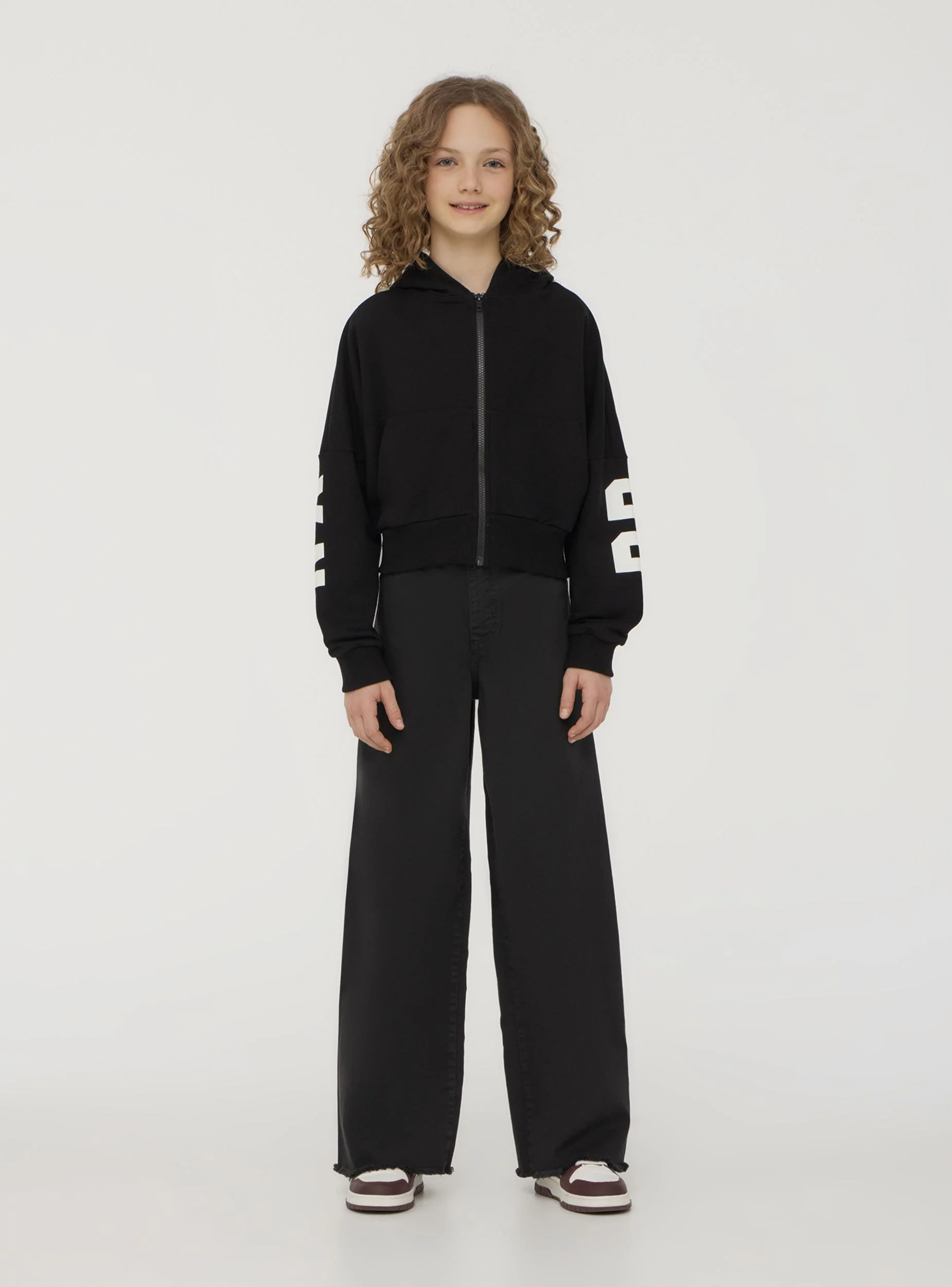 Pantaloni wide leg sfrangiati - Image 2