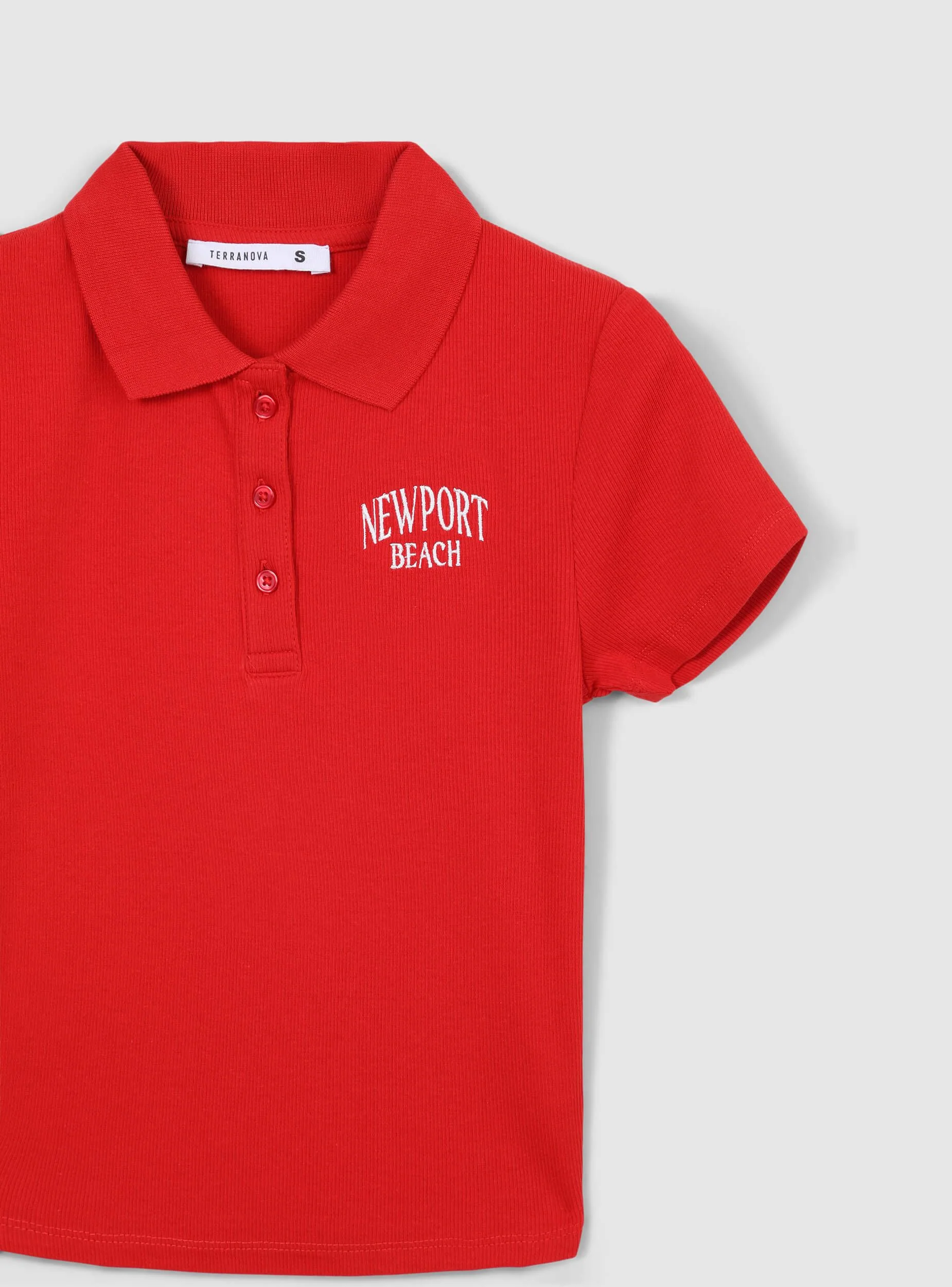 Polo crop con ricamo stile college - Image 6