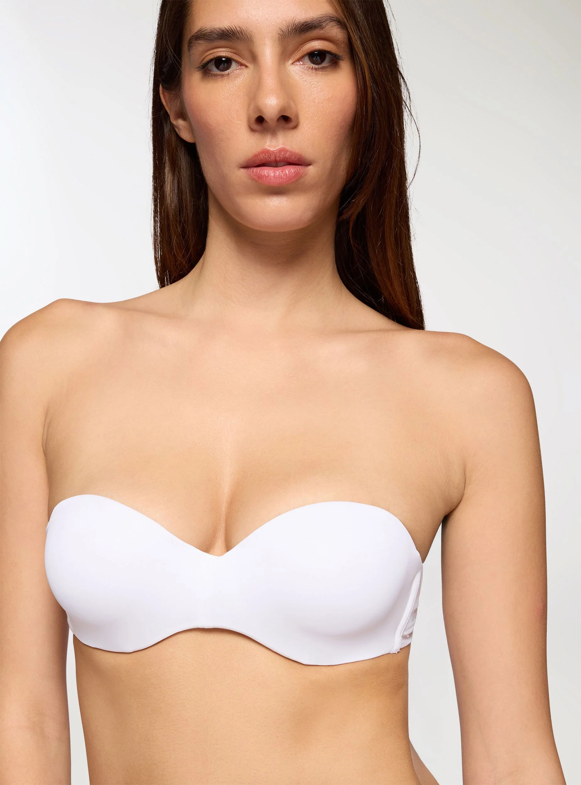 Reggiseno a fascia imbottito con spalline multifunzionali - Image 2