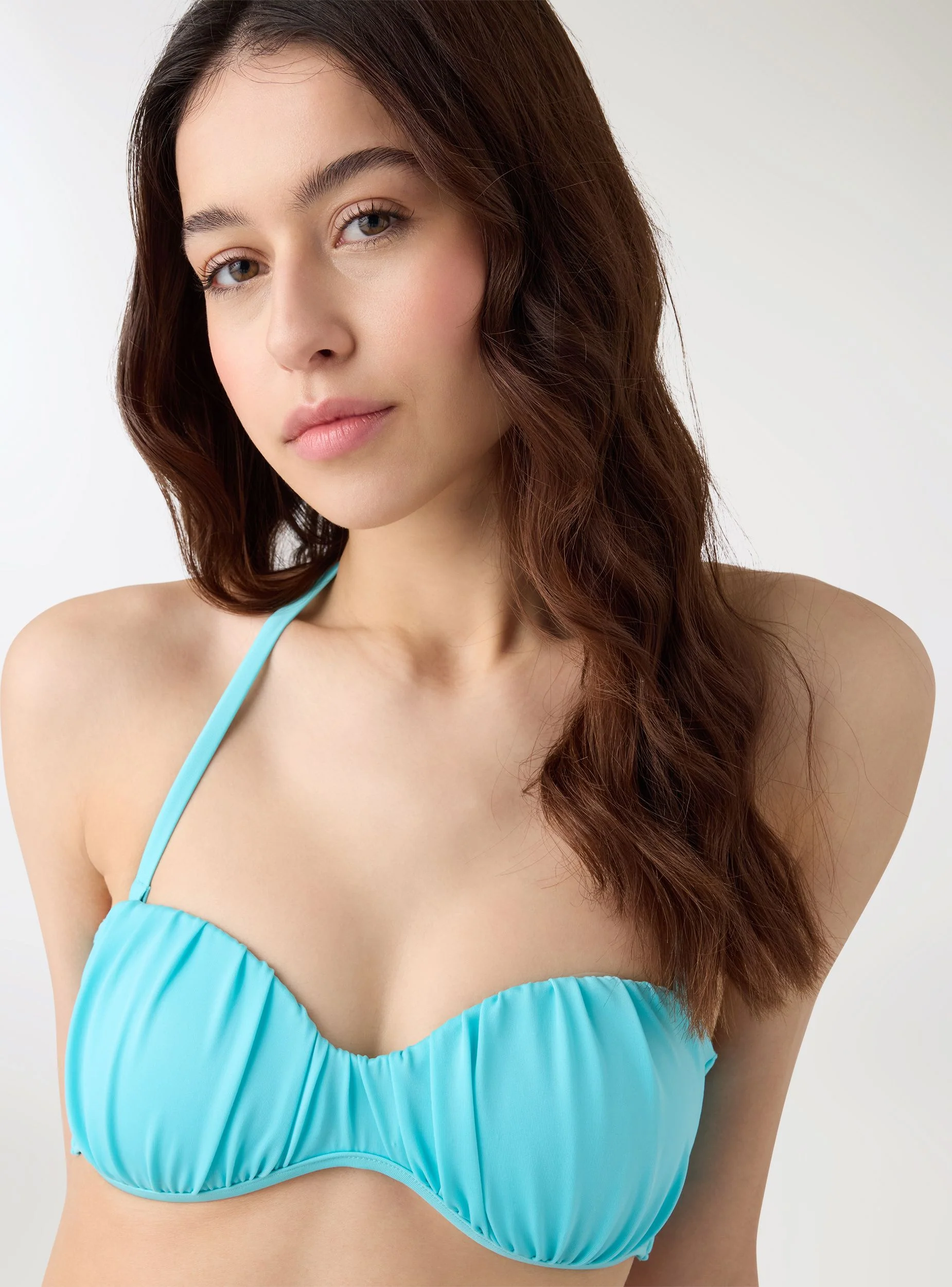 Reggiseno bikini a fascia arricciata con laccetti - Image 3