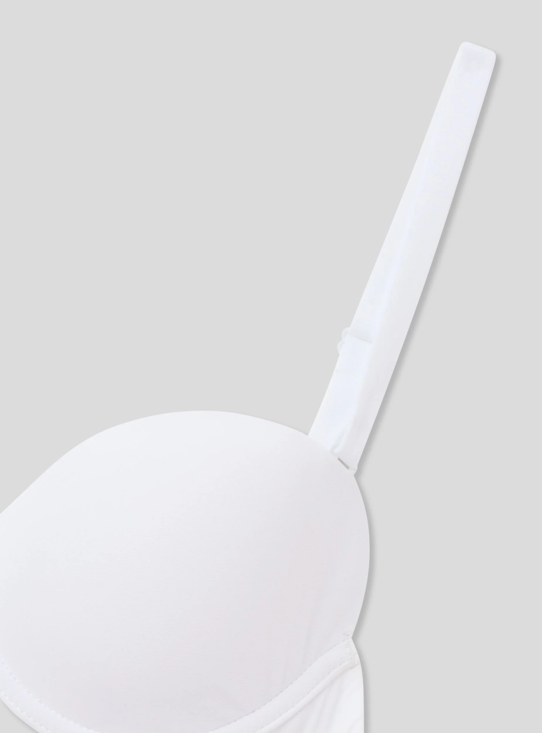 Reggiseno multifunzionale con coppe preformate - Image 7