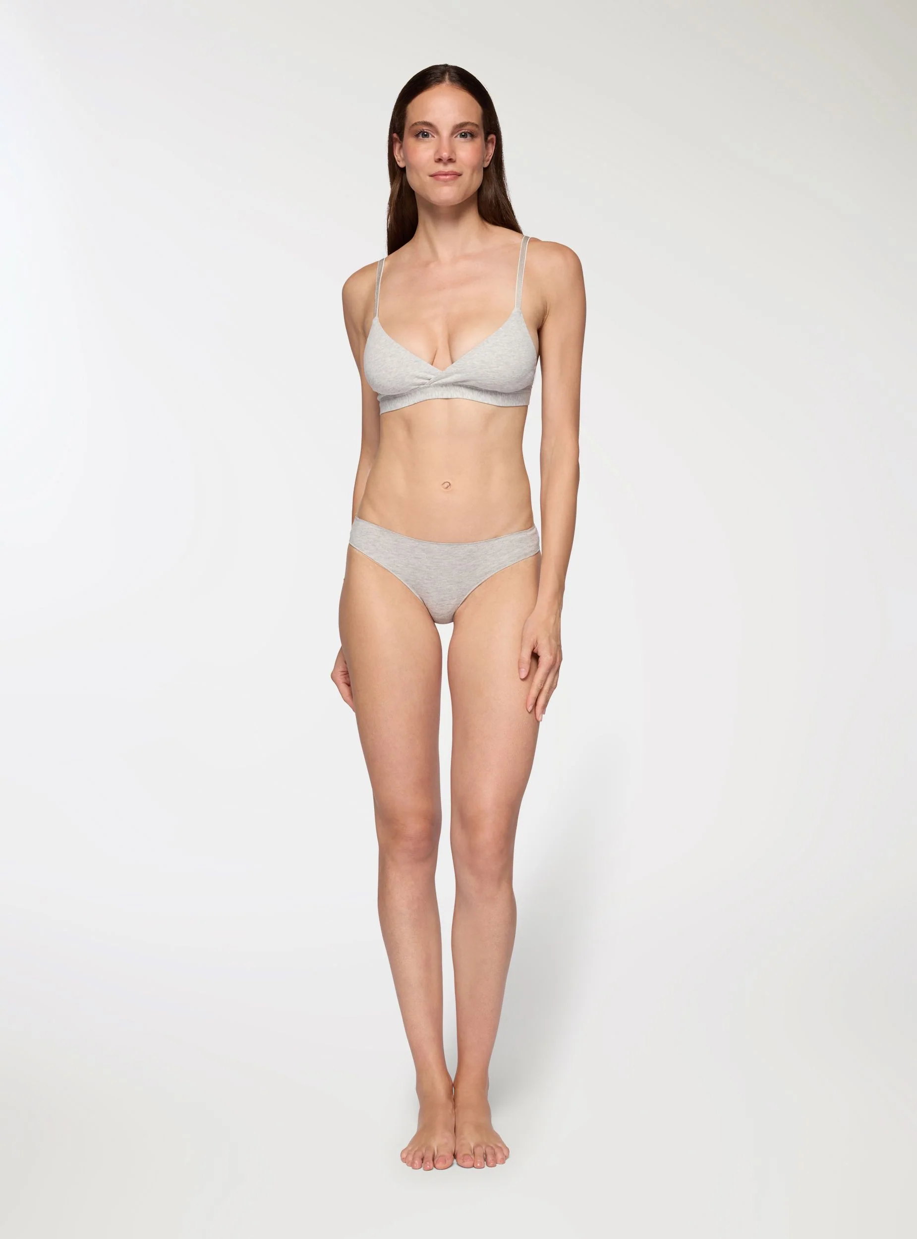 Reggiseno triangolo destrutturato