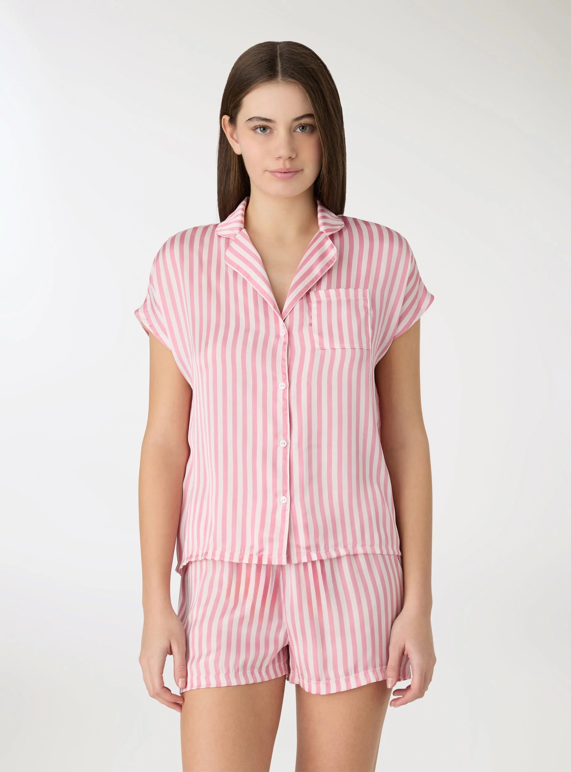 Set pigiama a righe con camicia e shorts satin - Image 2