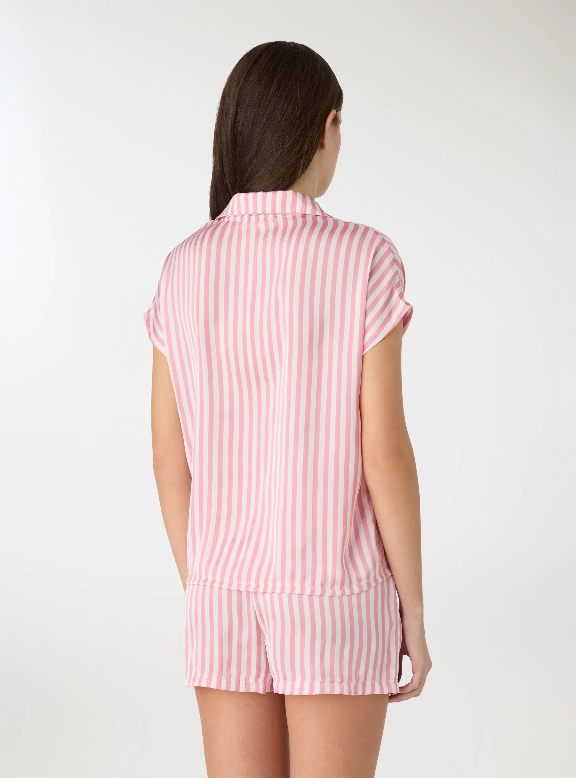 Set pigiama a righe con camicia e shorts satin - Image 3