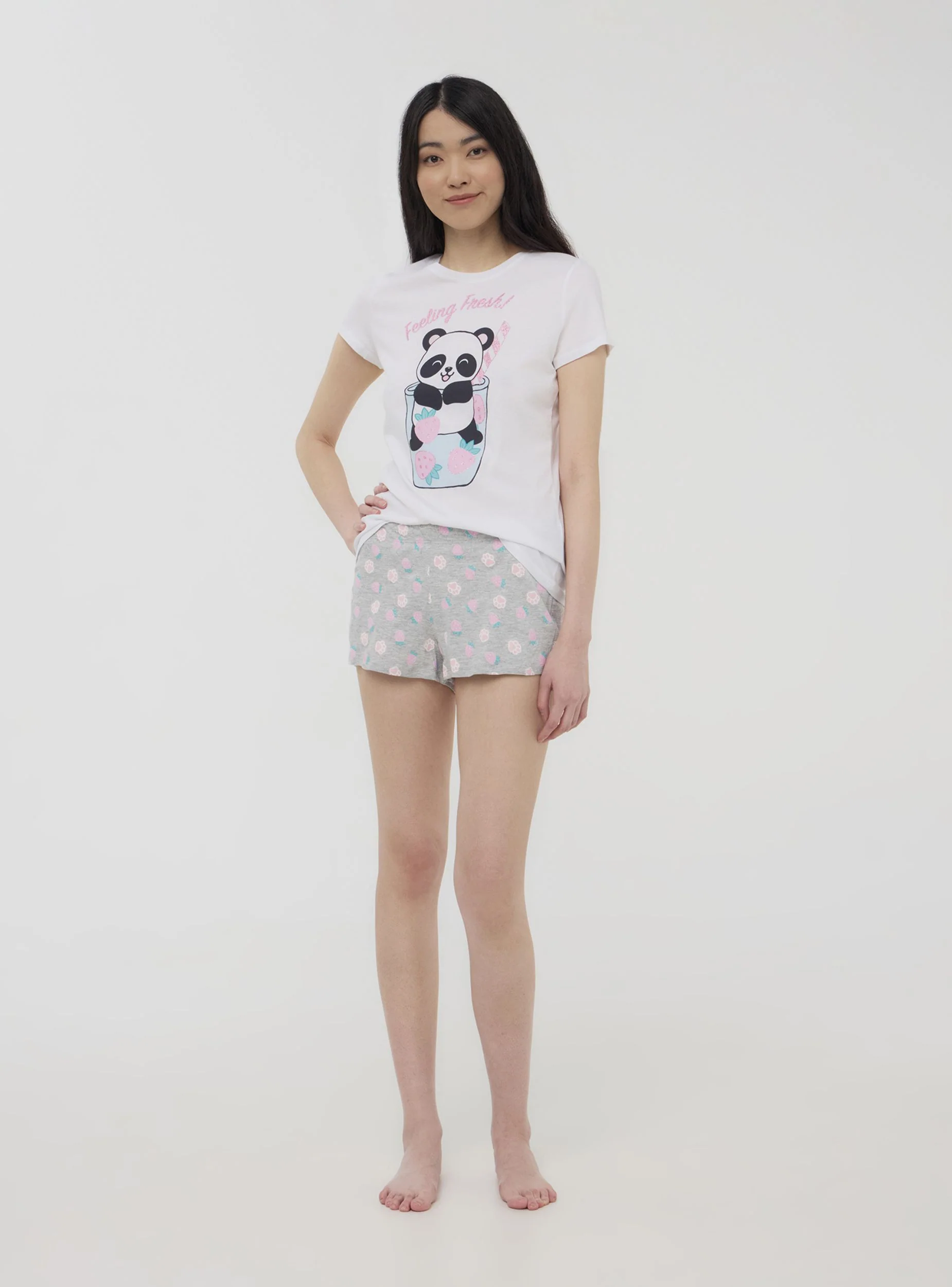 Set pigiama t-shirt e shorts con animaletto - Image 2