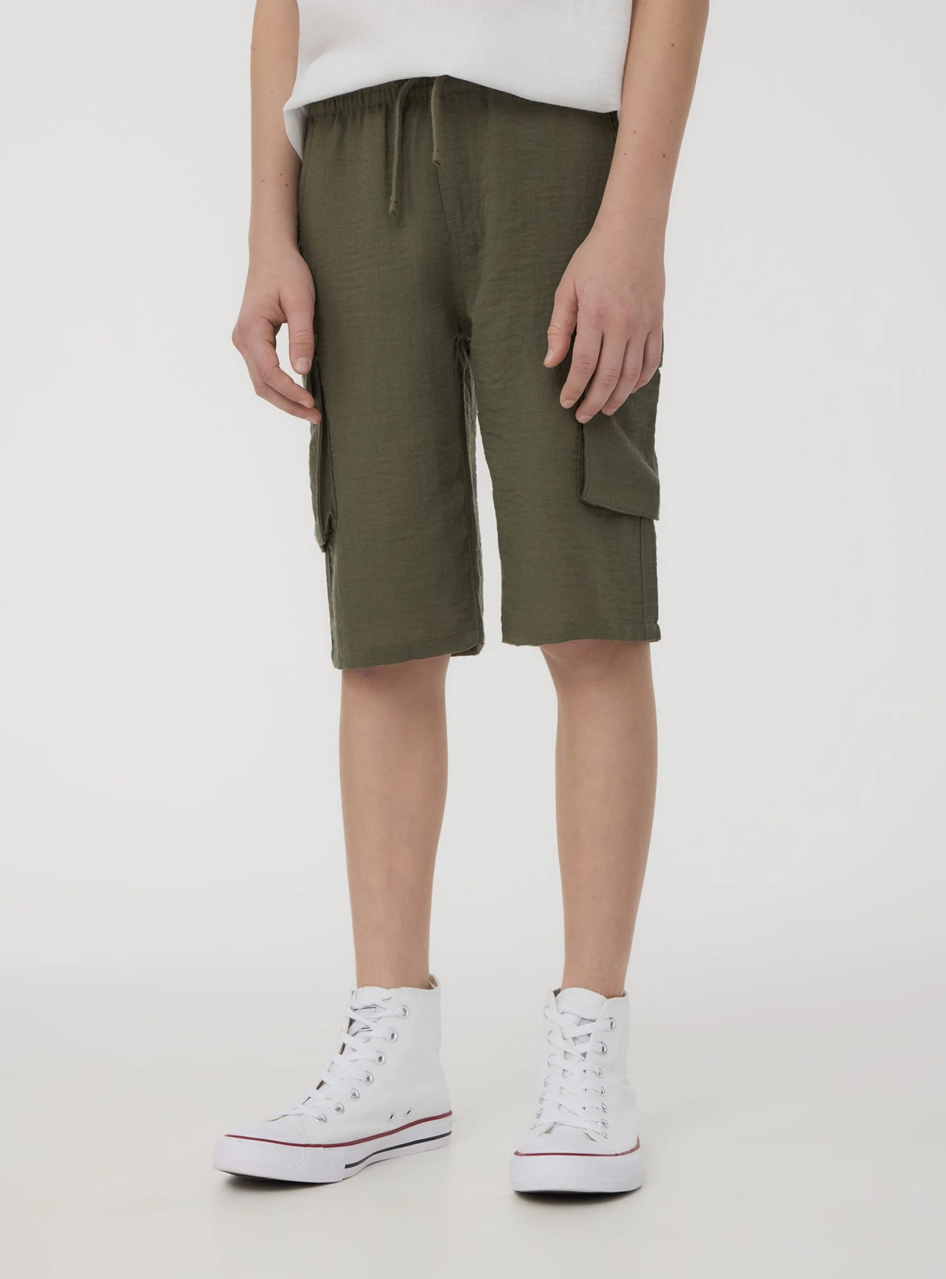 Shorts cargo con tasche - Image 3