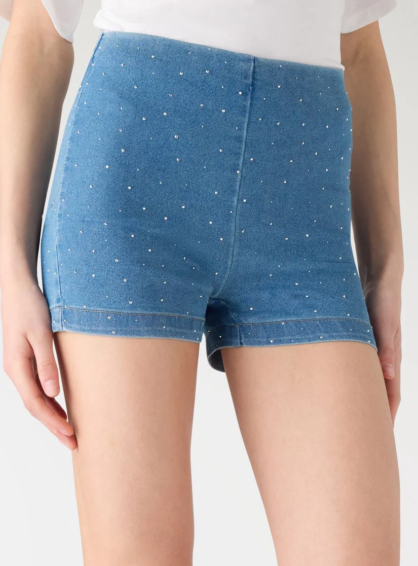 Shorts culotte in jeans con strass - Image 3