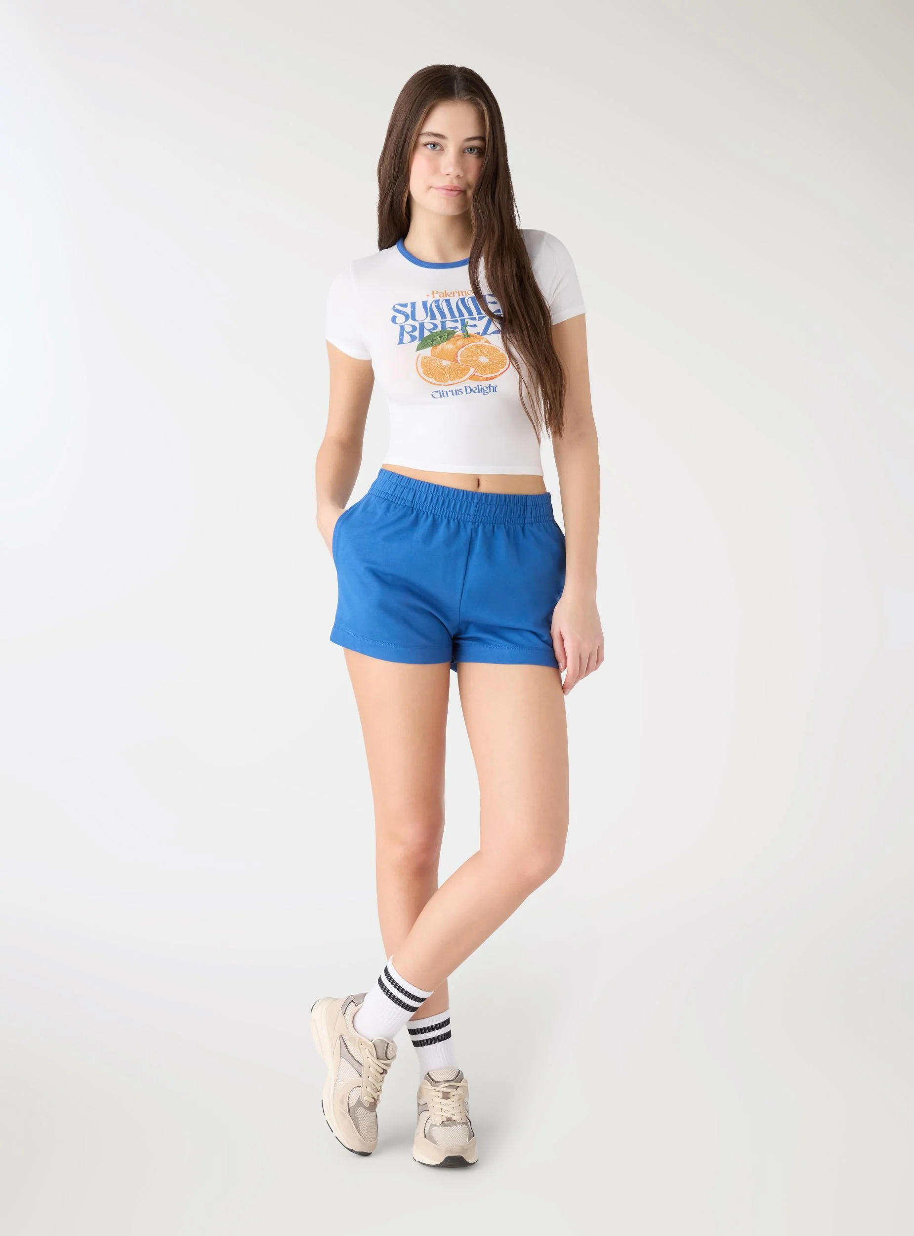 Shorts ginnici con bande laterali - Image 3