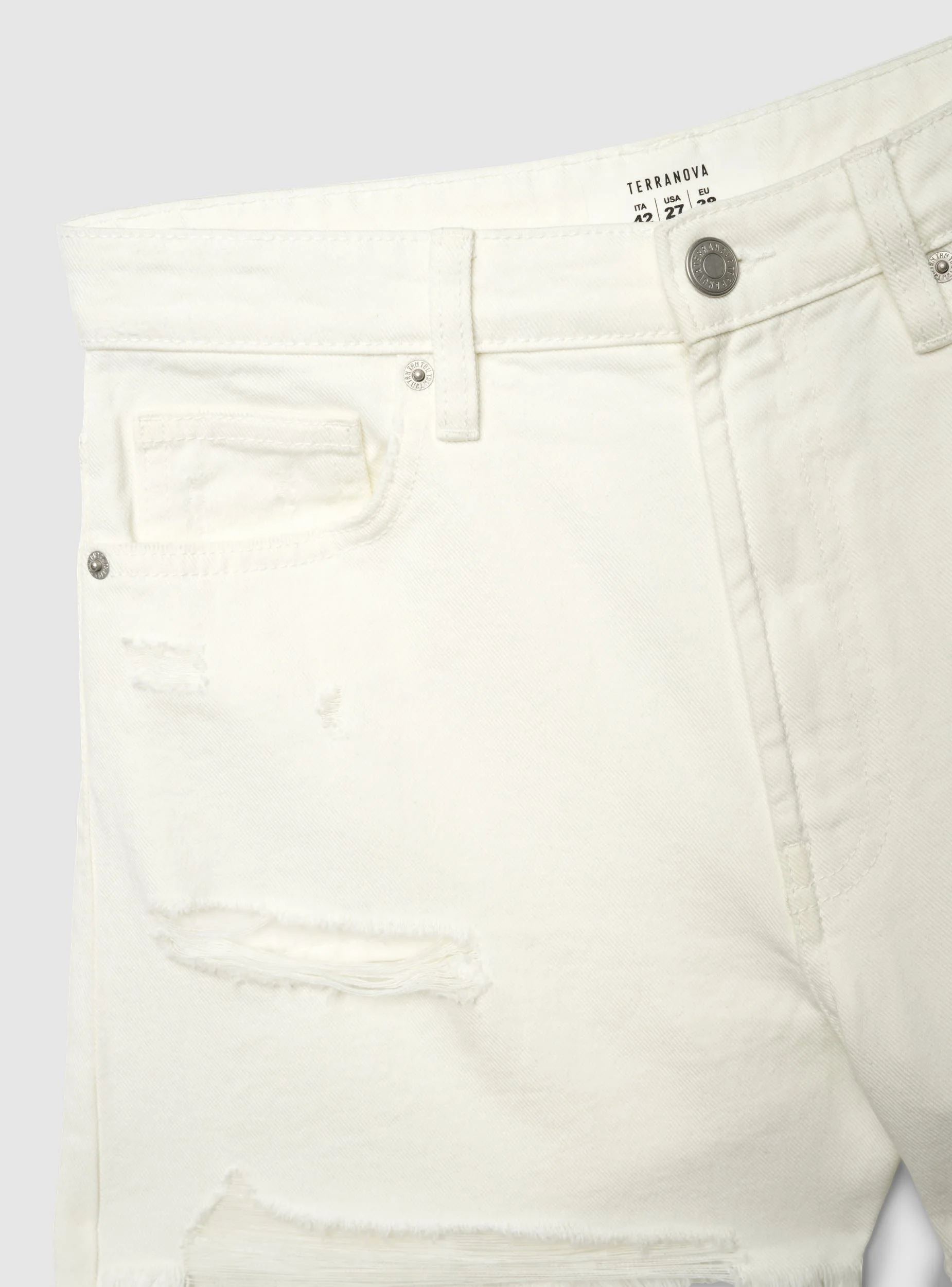 Shorts in denim con strappi e orlo sfrangiato - Image 7