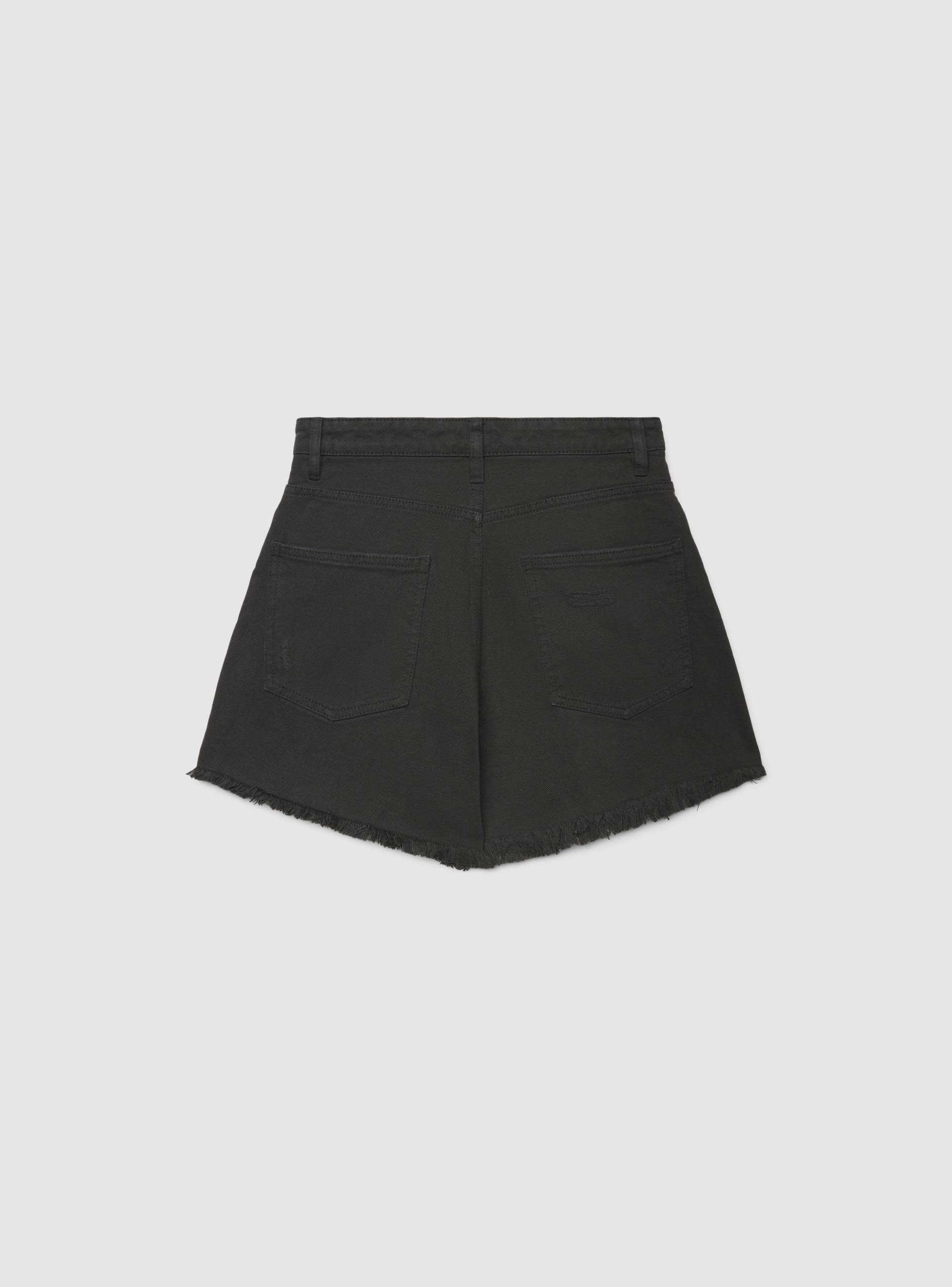 Shorts in denim con strappi e orlo sfrangiato - Image 6