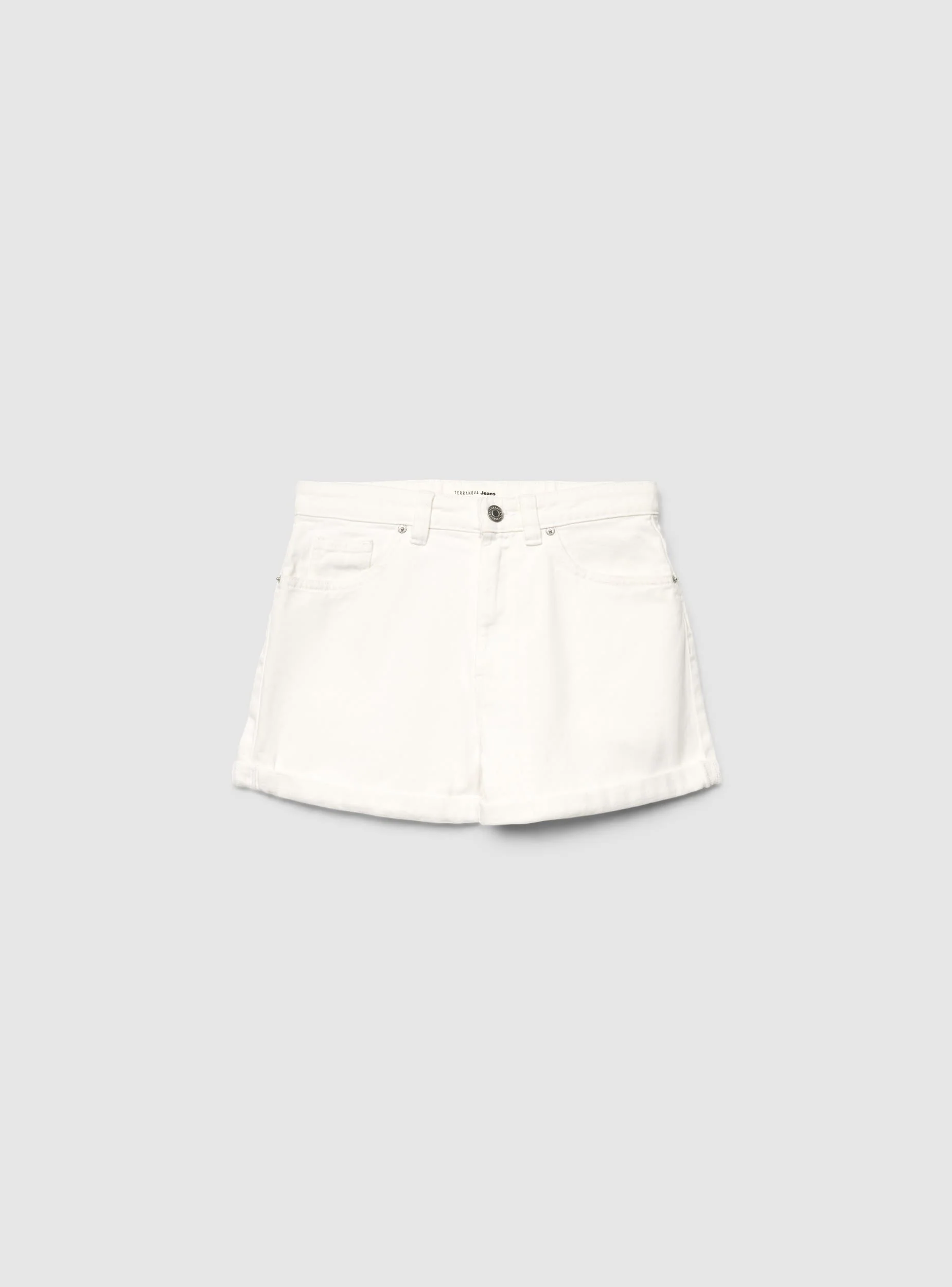 Shorts jeans mom a tinta unita con risvolto - Image 5