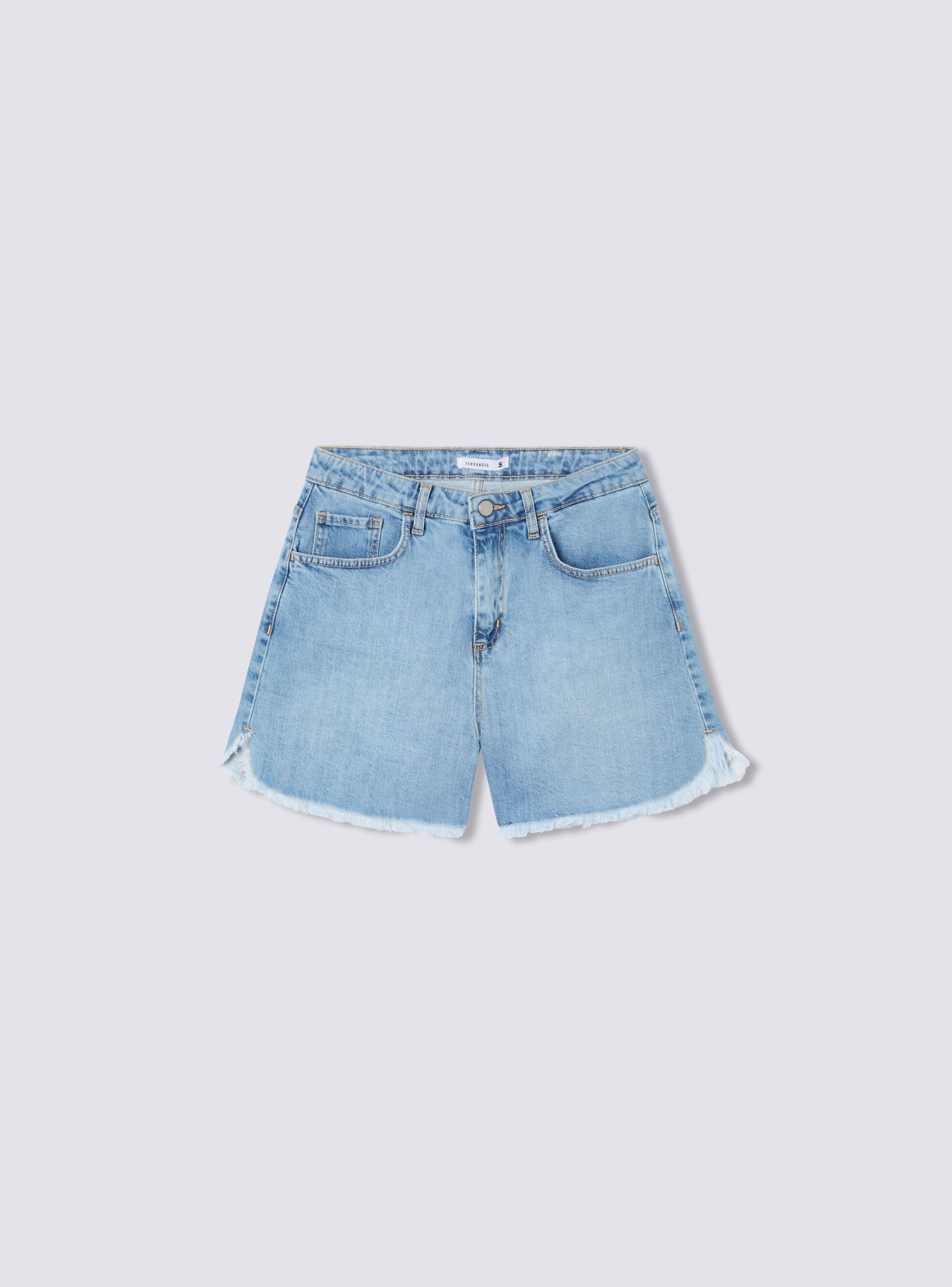 Shorts jeans sfrangiati con spacchetto - Image 5