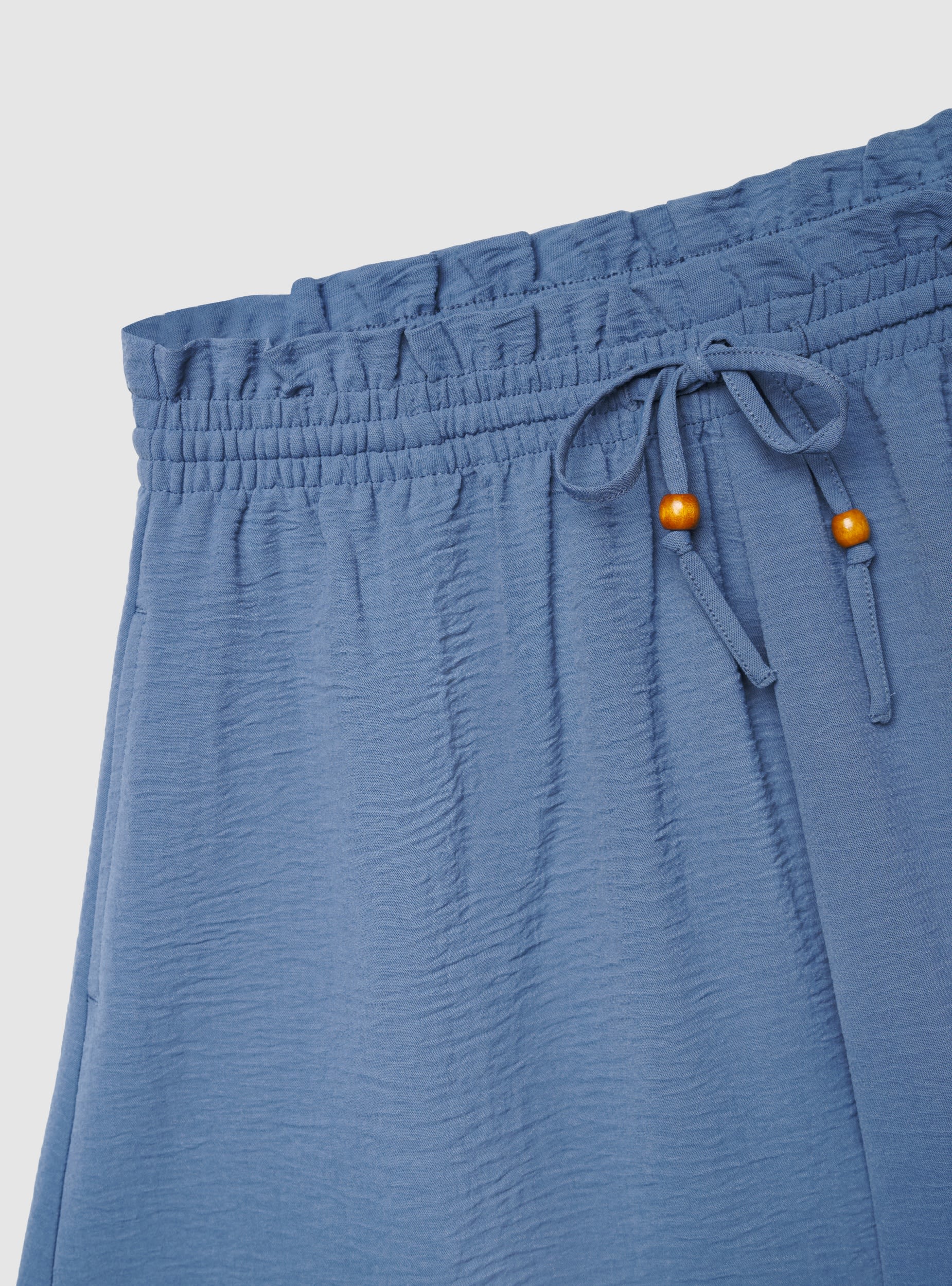 Shorts morbidi a tinta unita con coulisse - Image 5