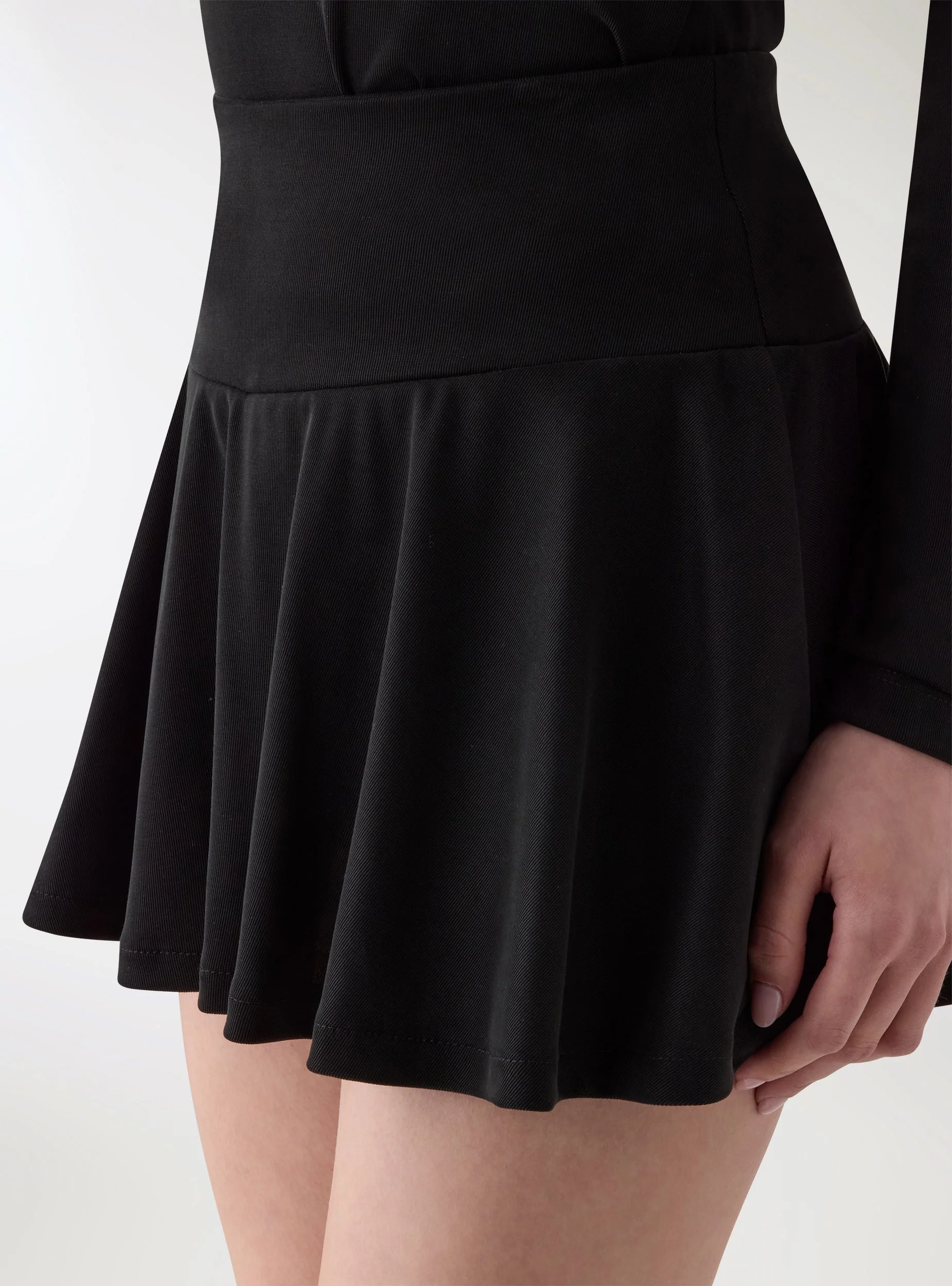 Skort ampia a tinta unita - Image 4