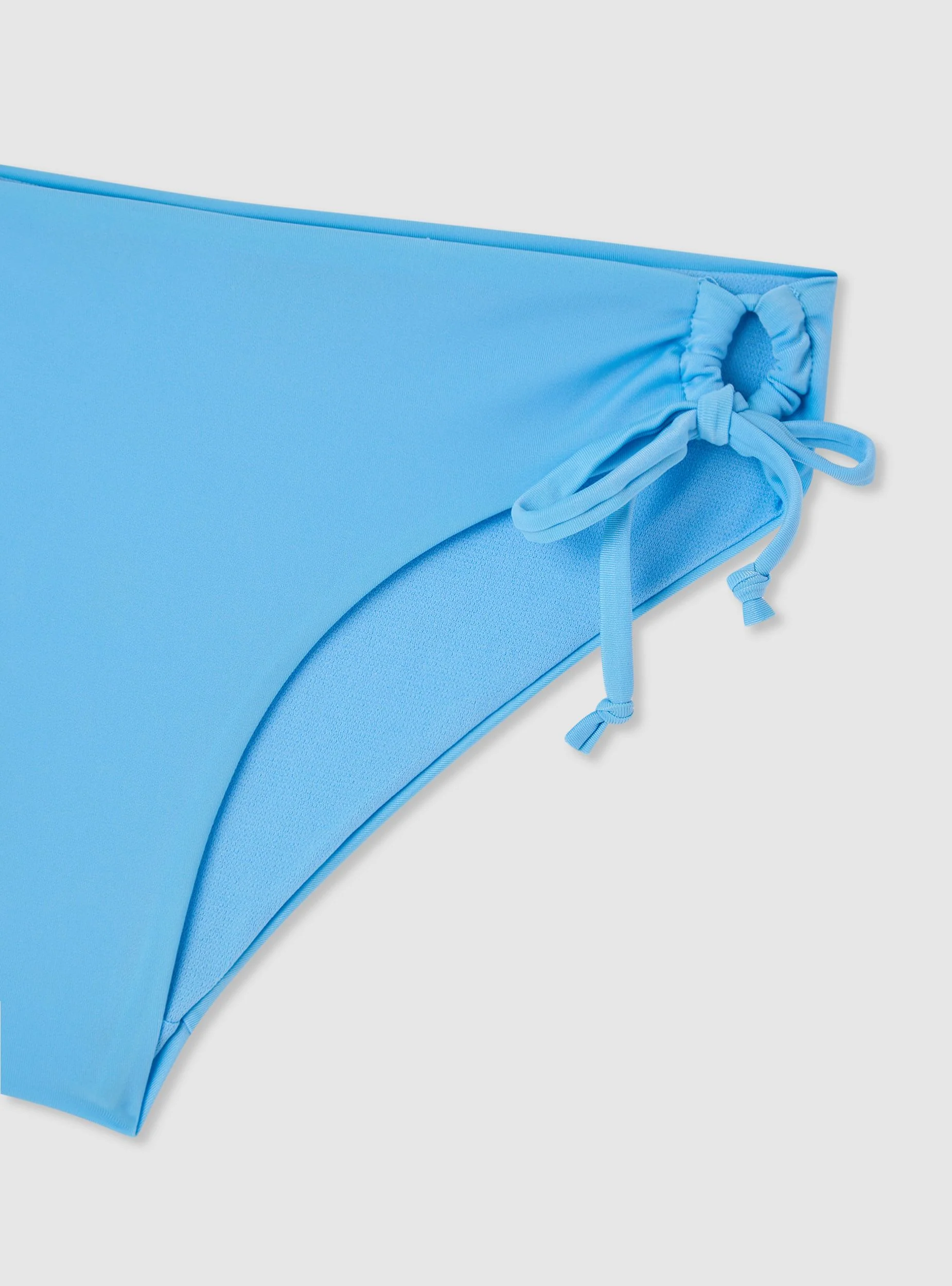 Slip bikini con laccetti ricamo logo TRN - Image 2