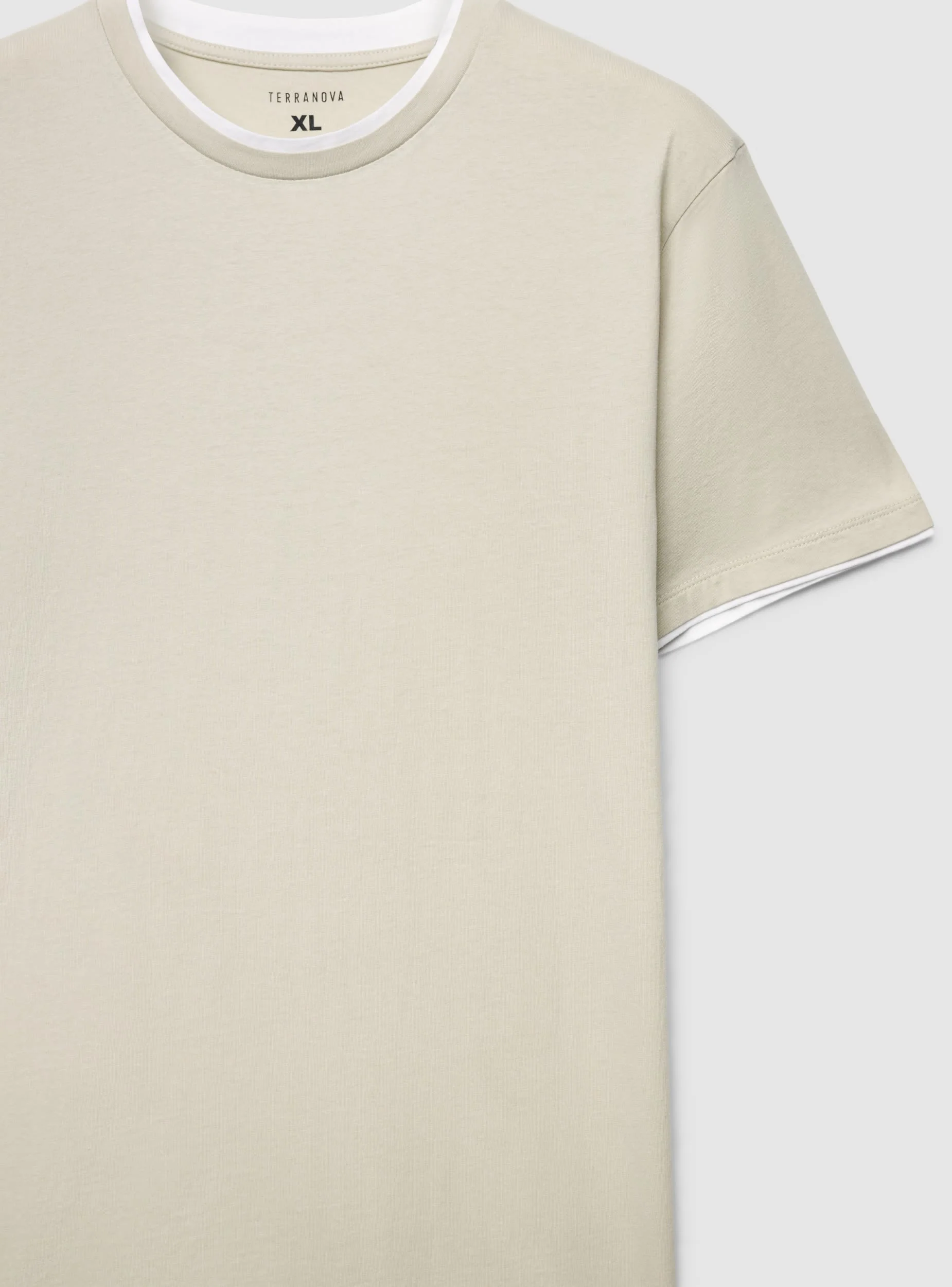 T-shirt a tinta unita con bordi a contrasto - Image 6