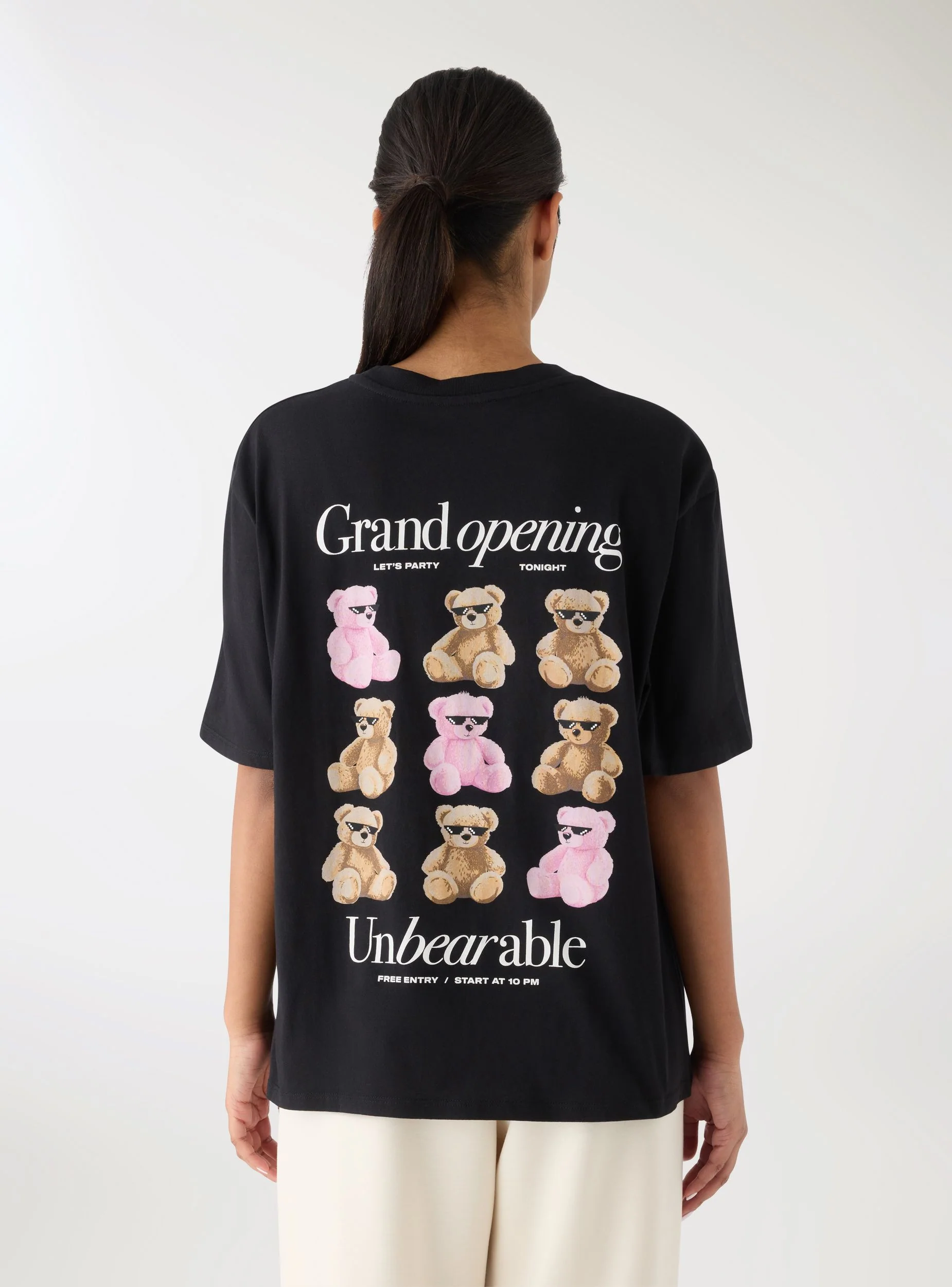 T-shirt ampia con stampa orsetti retro