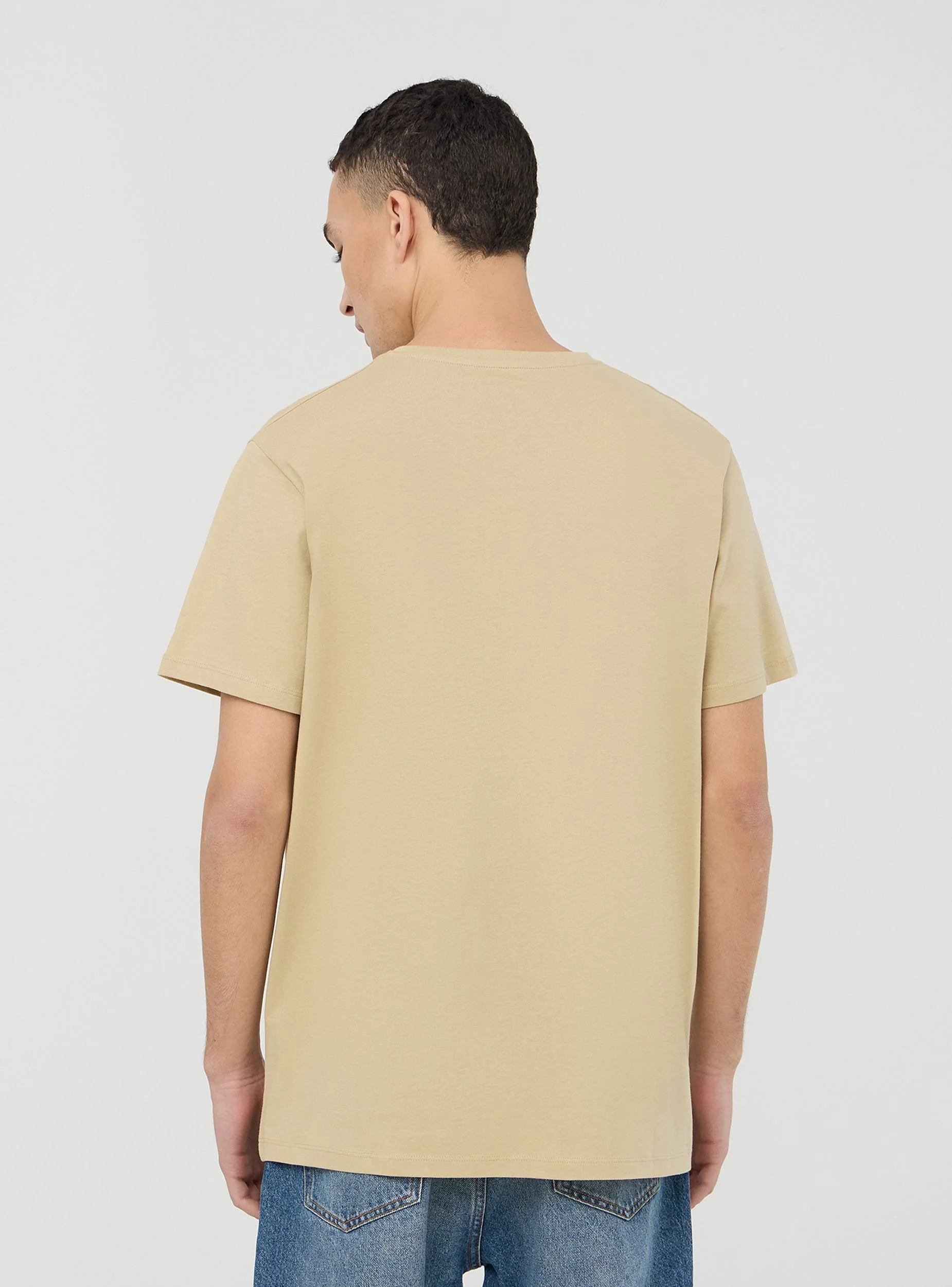 T-shirt basic con scollo a v - Image 2
