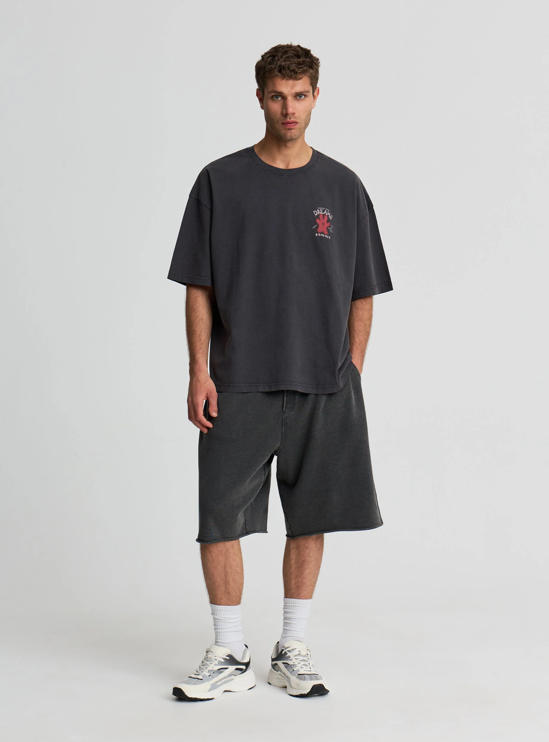 T-shirt boxy con stampa orsetto