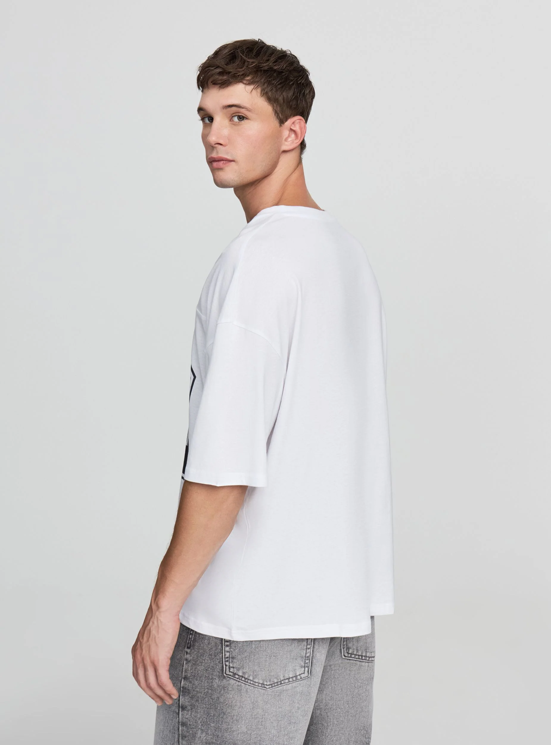 T-shirt boxy fit con numero - Image 3